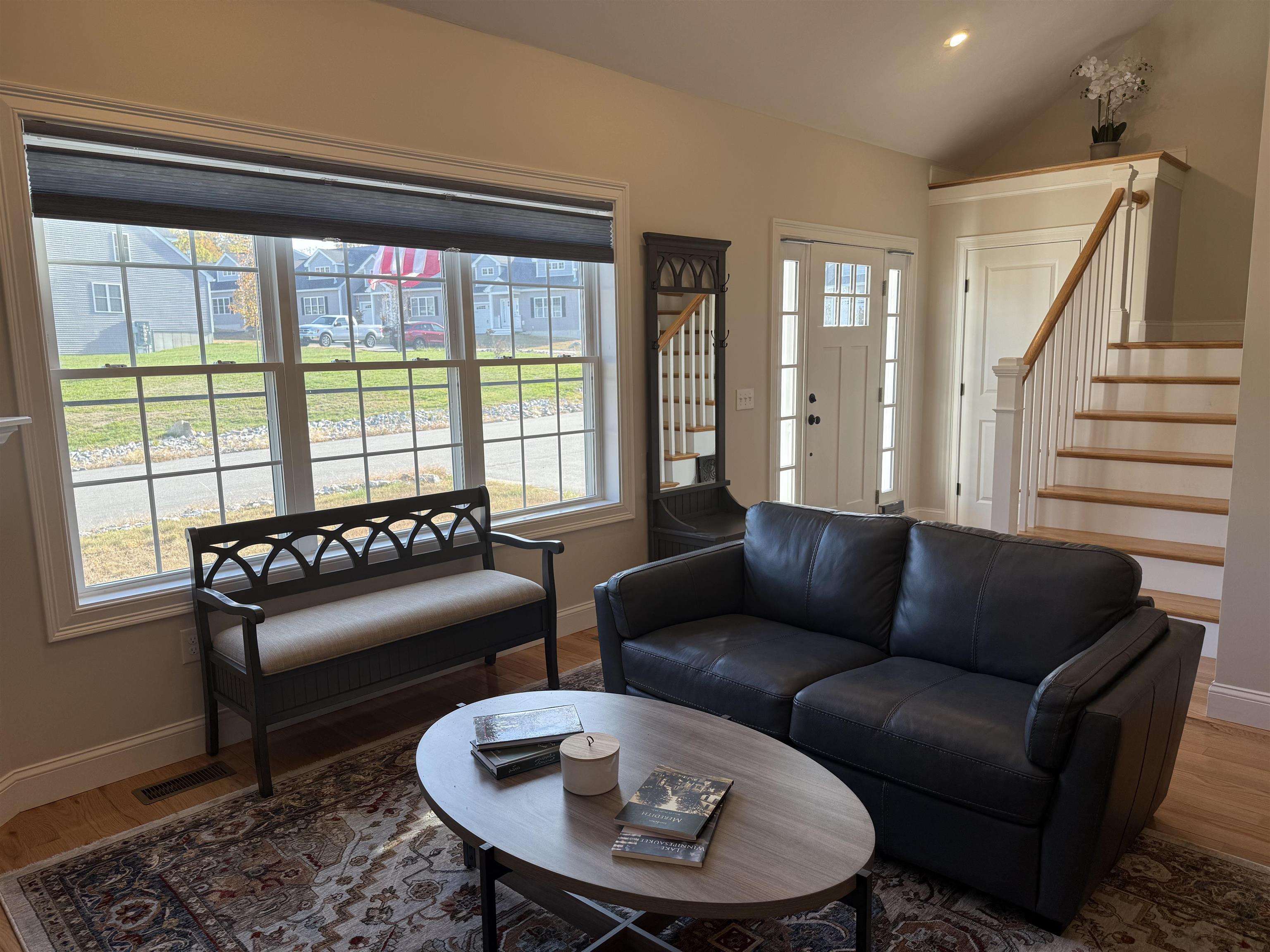 Meredith, New Hampshire 03253, United States, 4 Bedrooms Bedrooms, ,2 BathroomsBathrooms,Residential,Active,230735