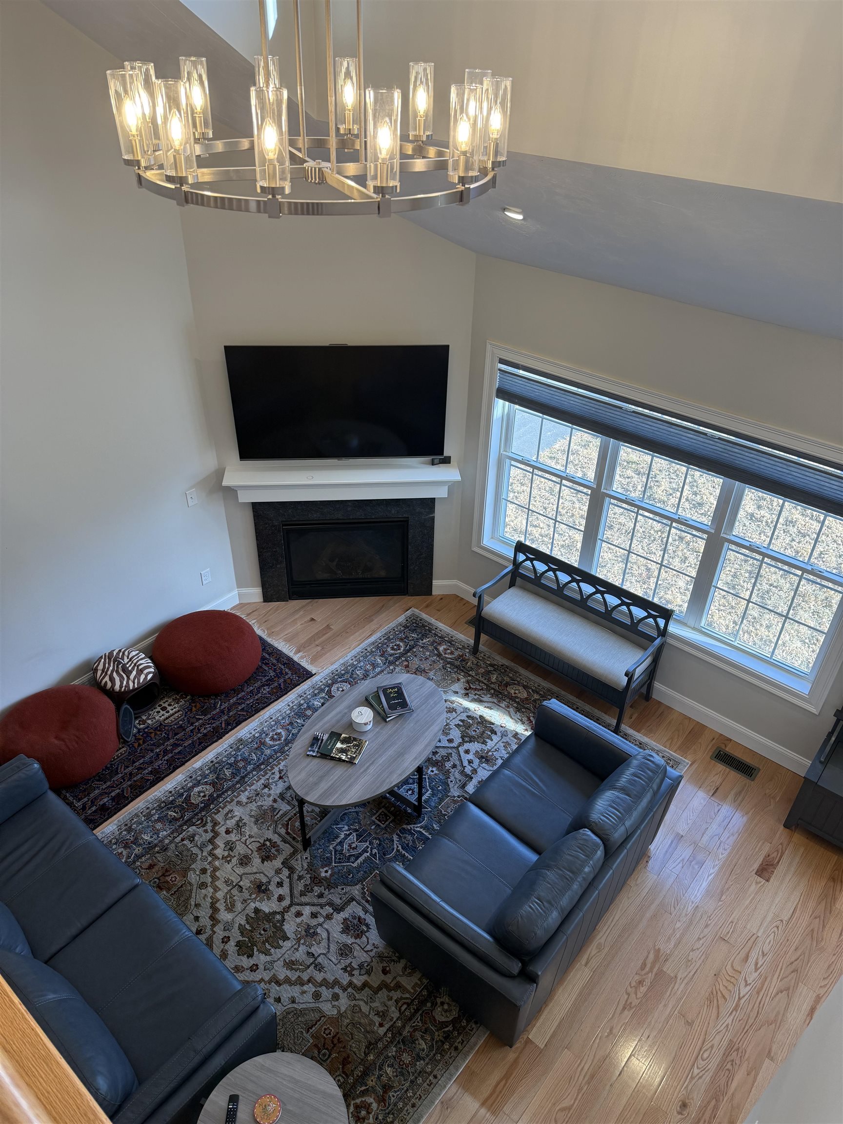 Meredith, New Hampshire 03253, United States, 4 Bedrooms Bedrooms, ,2 BathroomsBathrooms,Residential,Active,230735