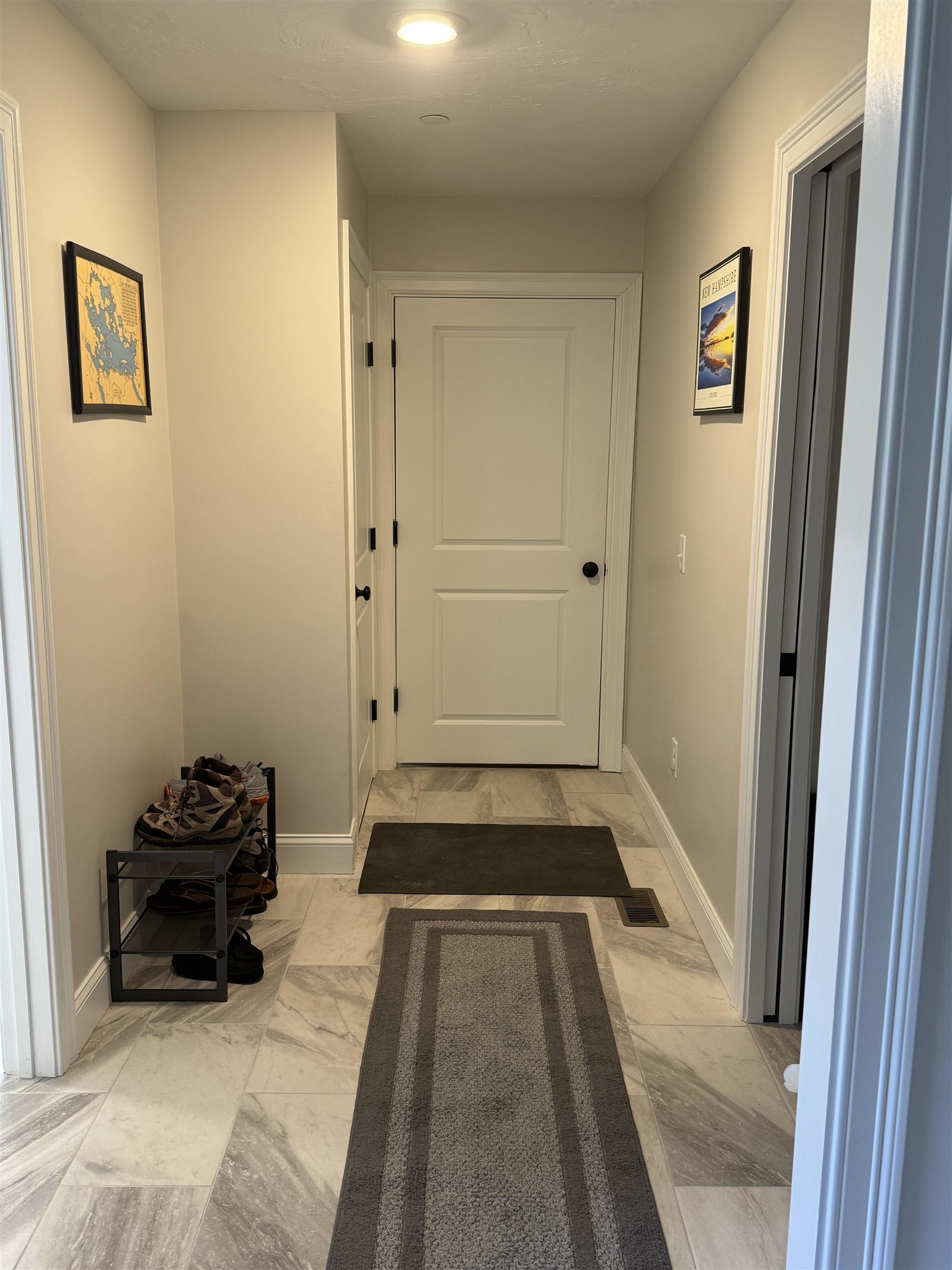 Meredith, New Hampshire 03253, United States, 4 Bedrooms Bedrooms, ,2 BathroomsBathrooms,Residential,Active,230735