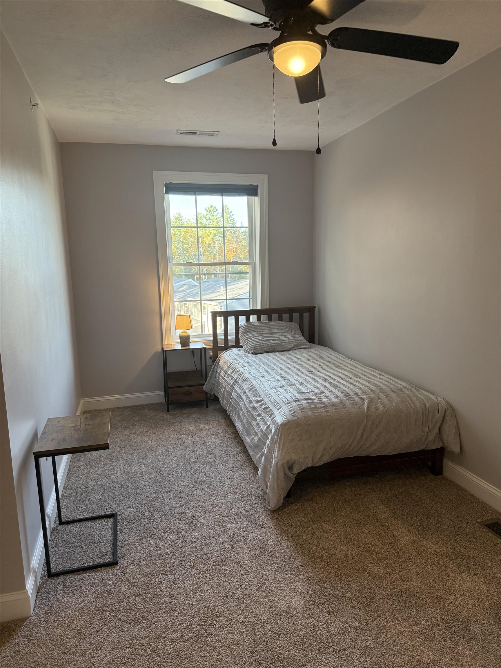 Meredith, New Hampshire 03253, United States, 4 Bedrooms Bedrooms, ,2 BathroomsBathrooms,Residential,Active,230735