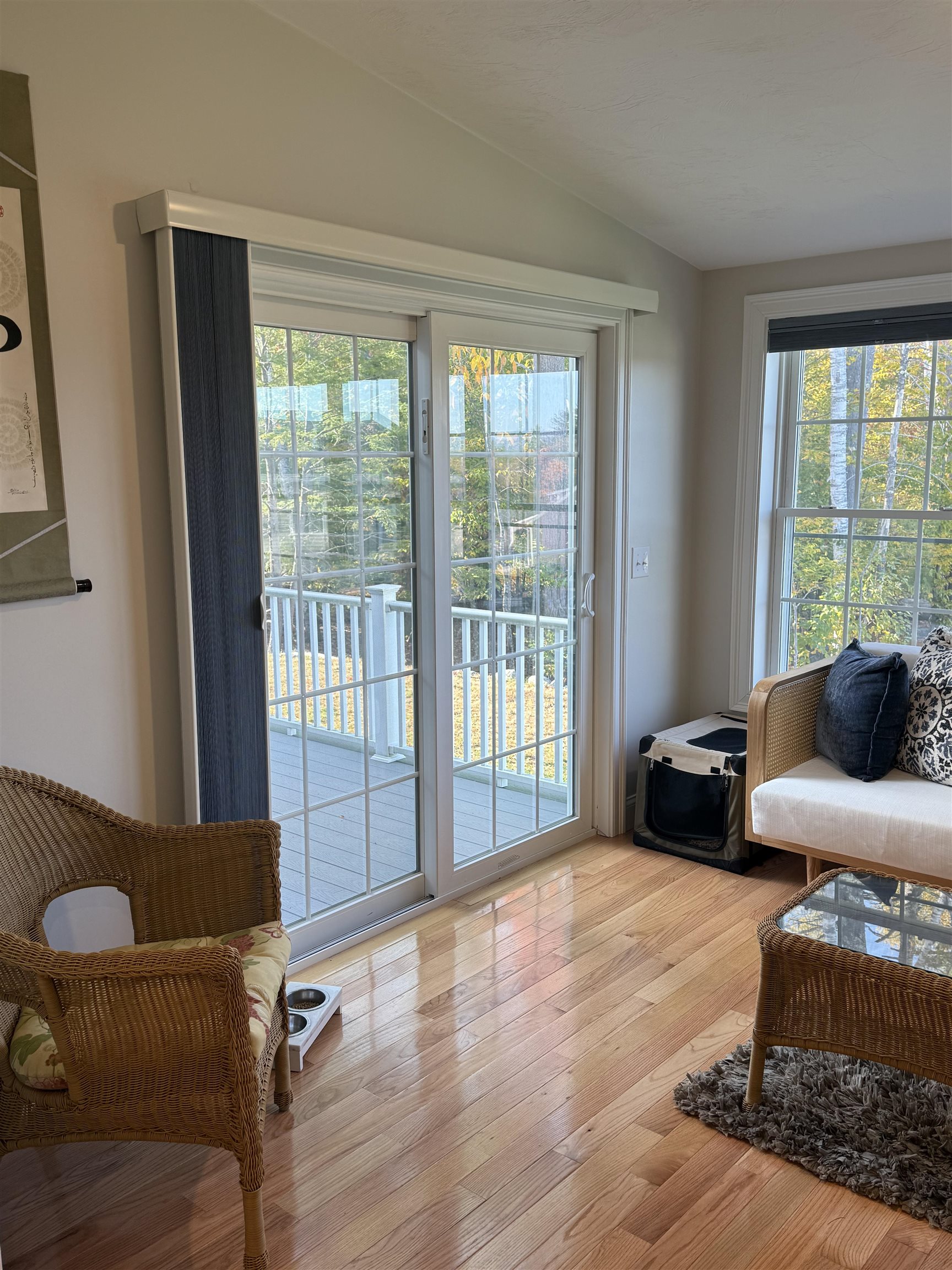 Meredith, New Hampshire 03253, United States, 4 Bedrooms Bedrooms, ,2 BathroomsBathrooms,Residential,Active,230735