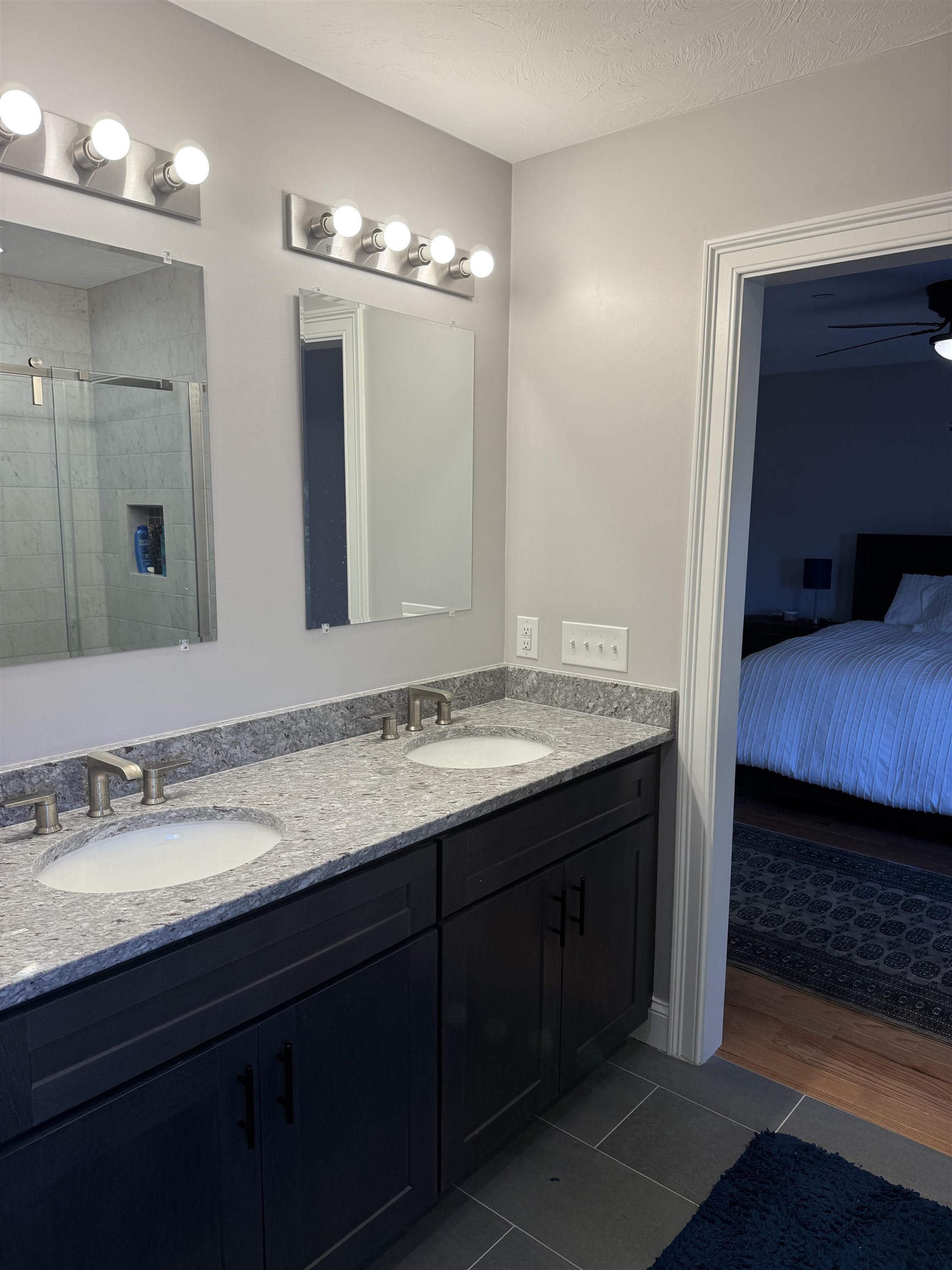 Meredith, New Hampshire 03253, United States, 4 Bedrooms Bedrooms, ,2 BathroomsBathrooms,Residential,Active,230735