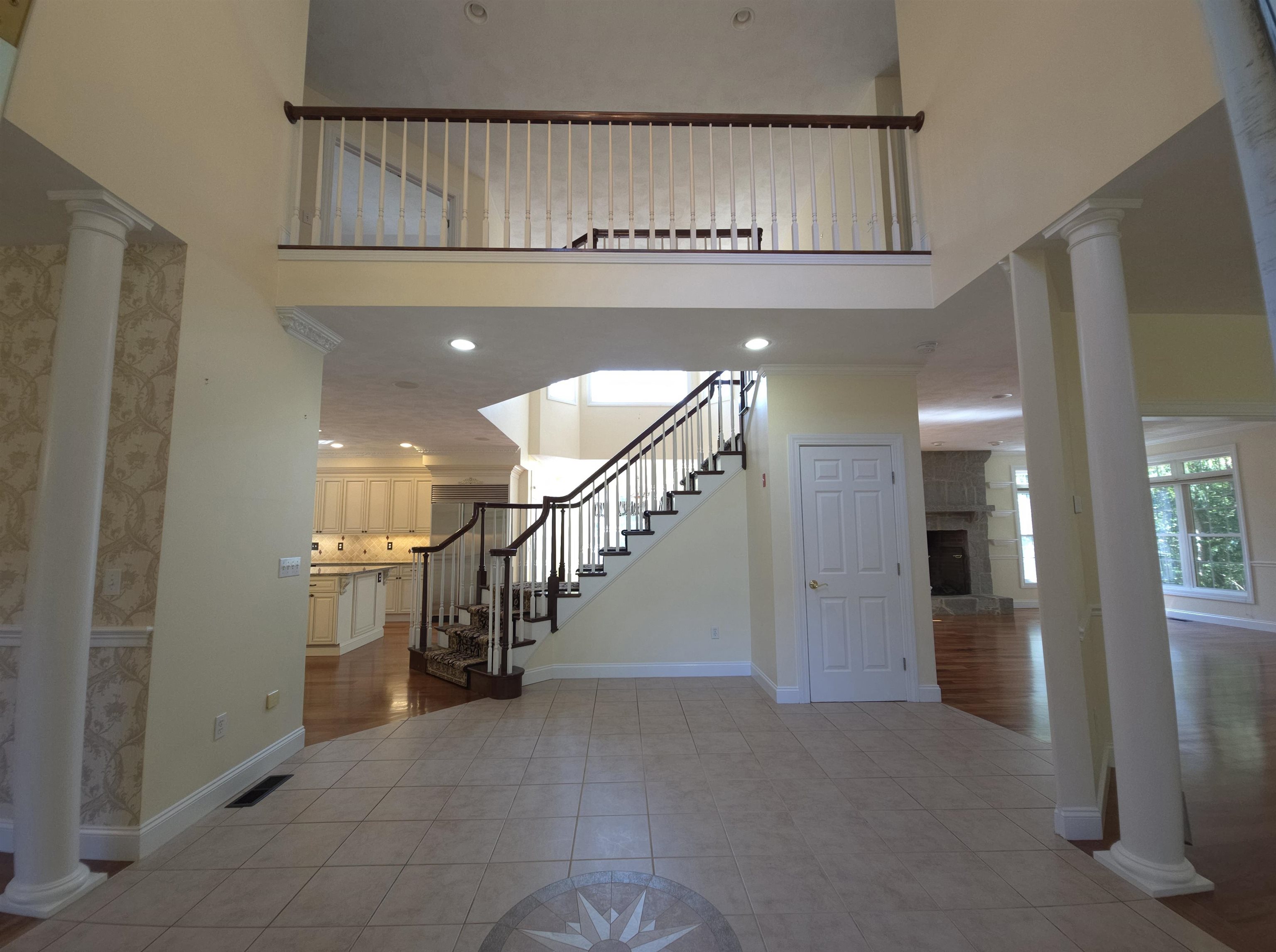 37 Houstons Way