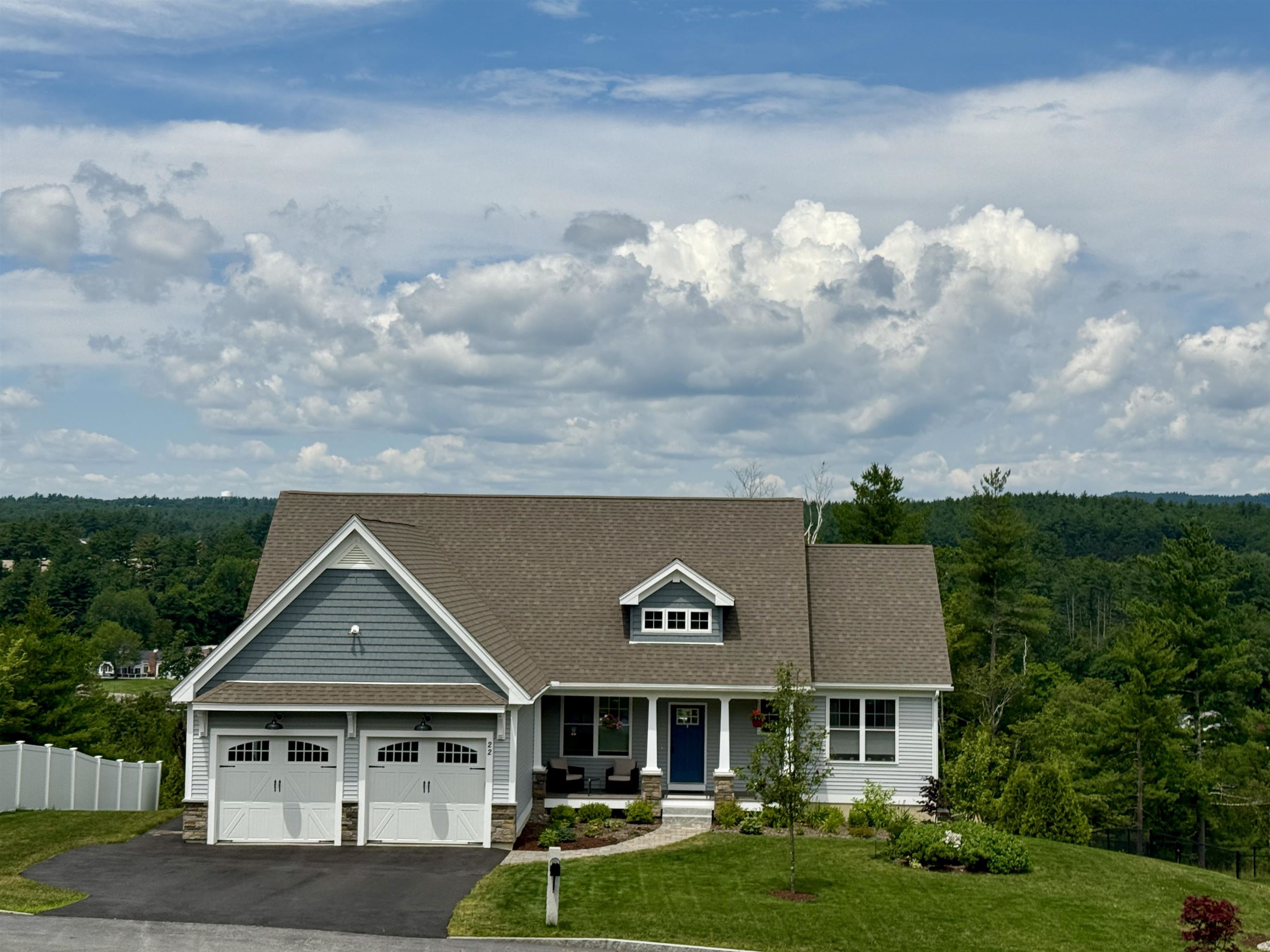 22 Hummingbird Drive