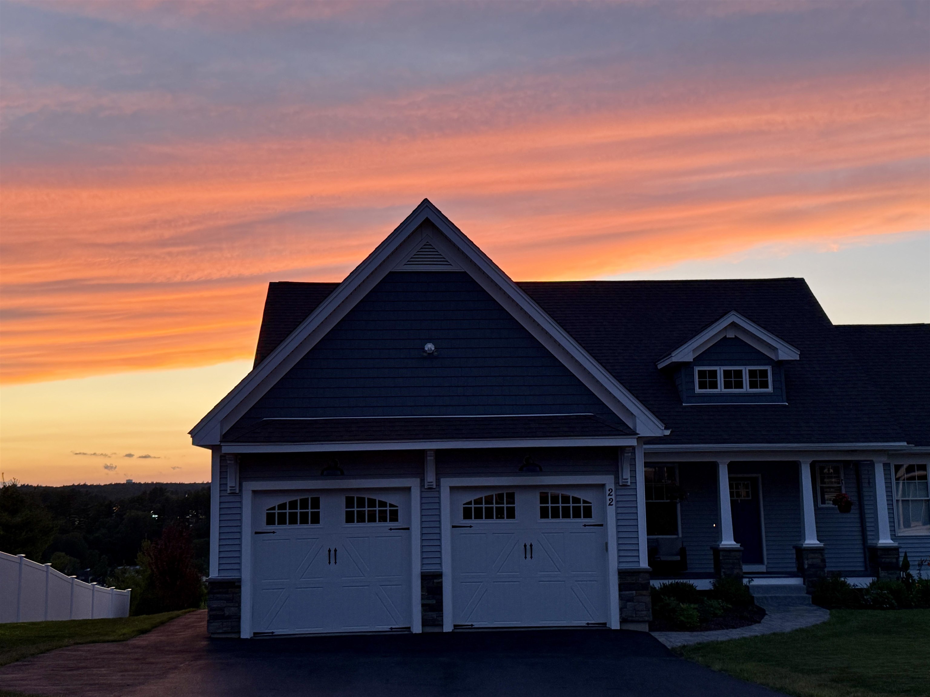 22 Hummingbird Drive