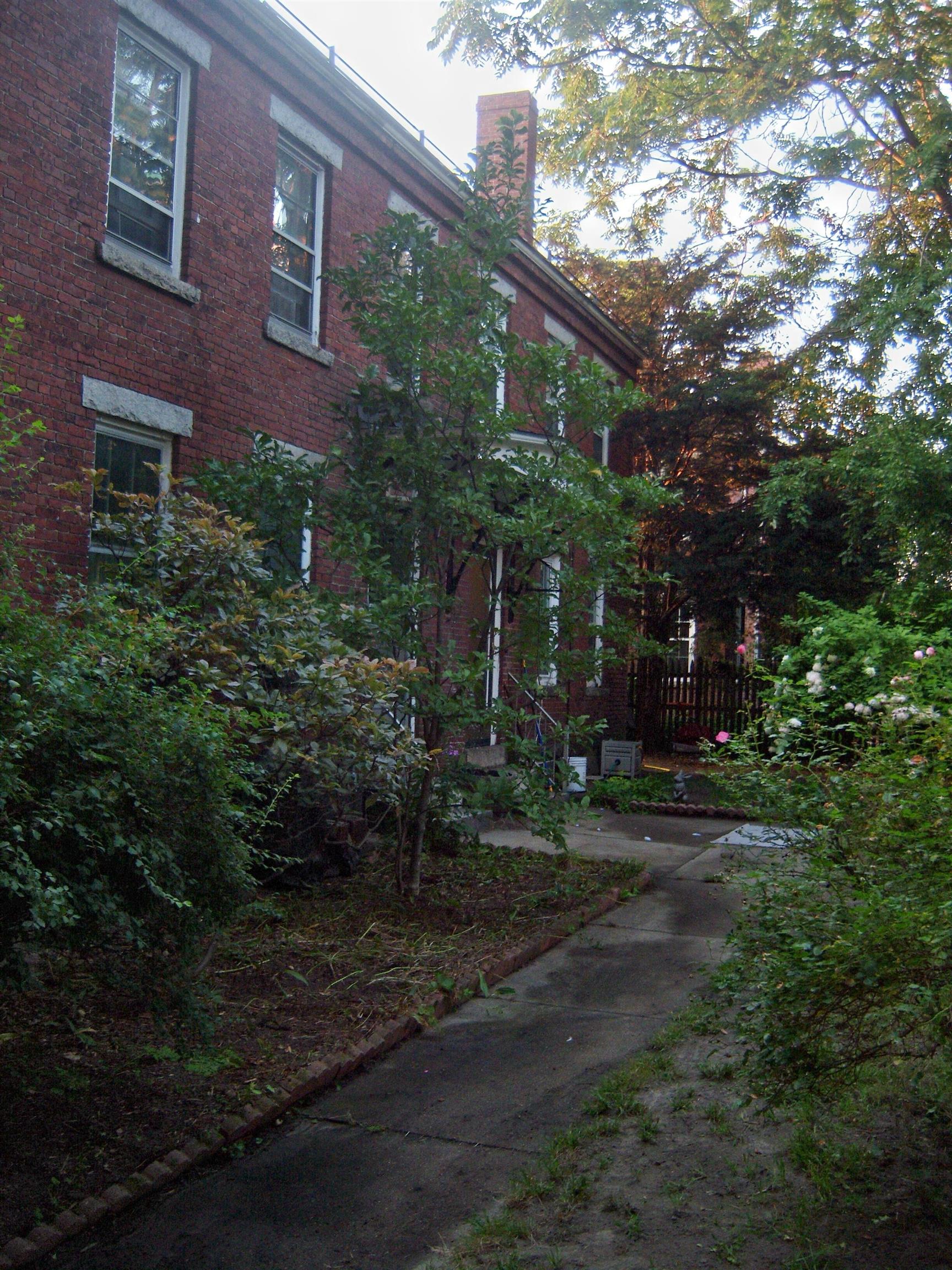 77 Pleasant Street