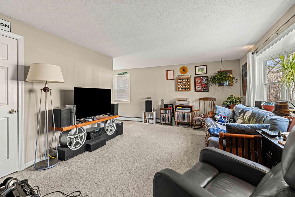 Photo of 56 Kingston Road #B, Plaistow, NH 03865 (MLS # 5080072)