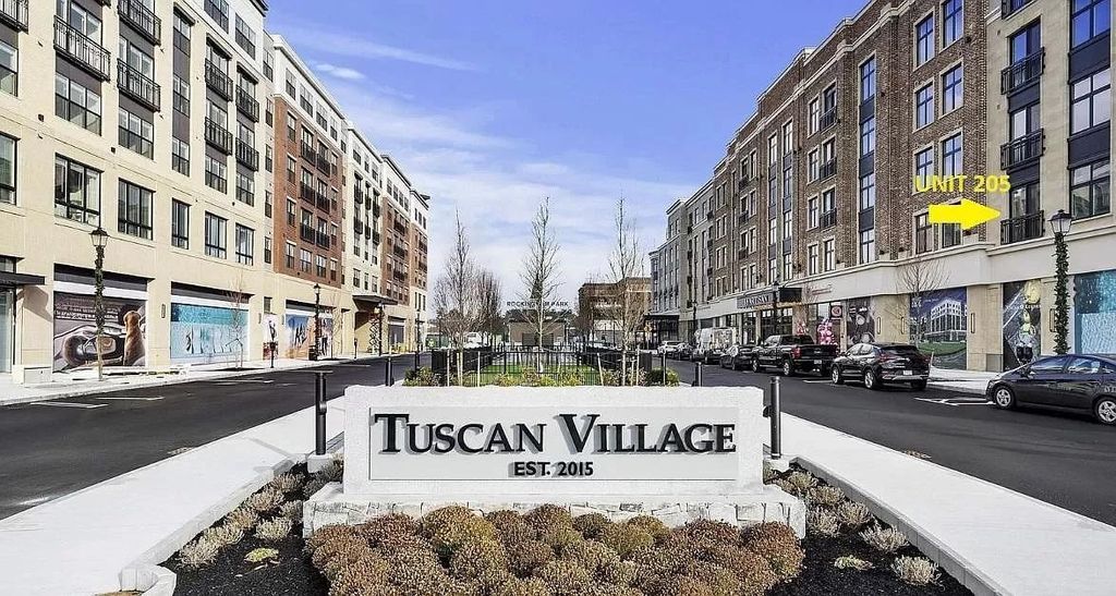 Photo of 18 Artisan Drive #205, Salem, NH 03079 (MLS # 5069052)