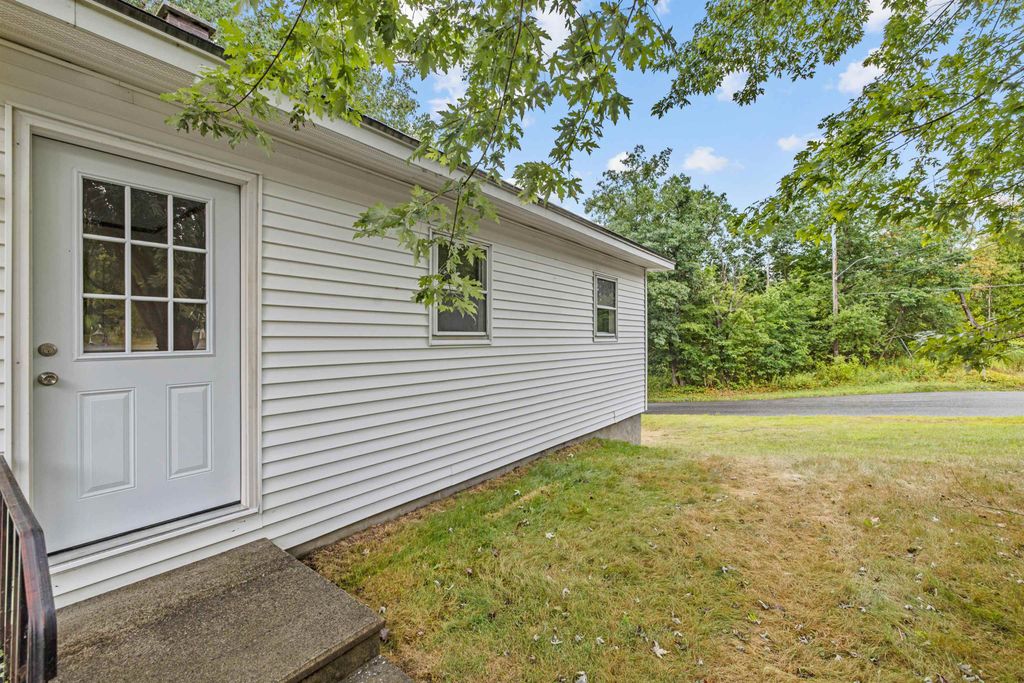 Photo of 185 Highland Avenue, Lisbon, NH 03585 (MLS # 5058588)