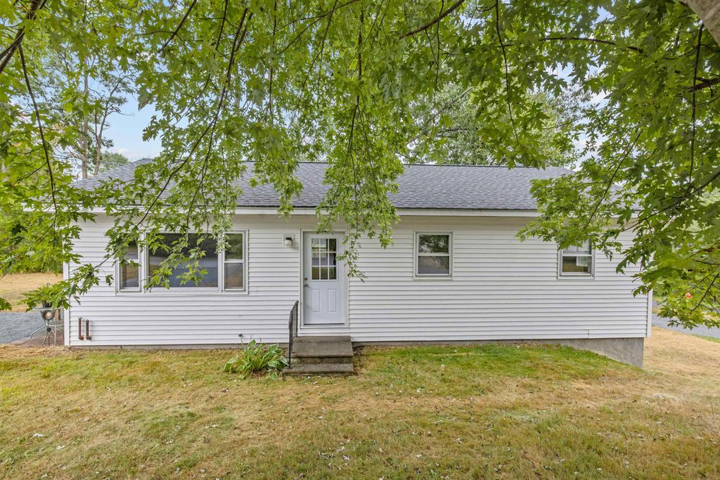 Photo of 185 Highland Avenue, Lisbon, NH 03585 (MLS # 5058588)