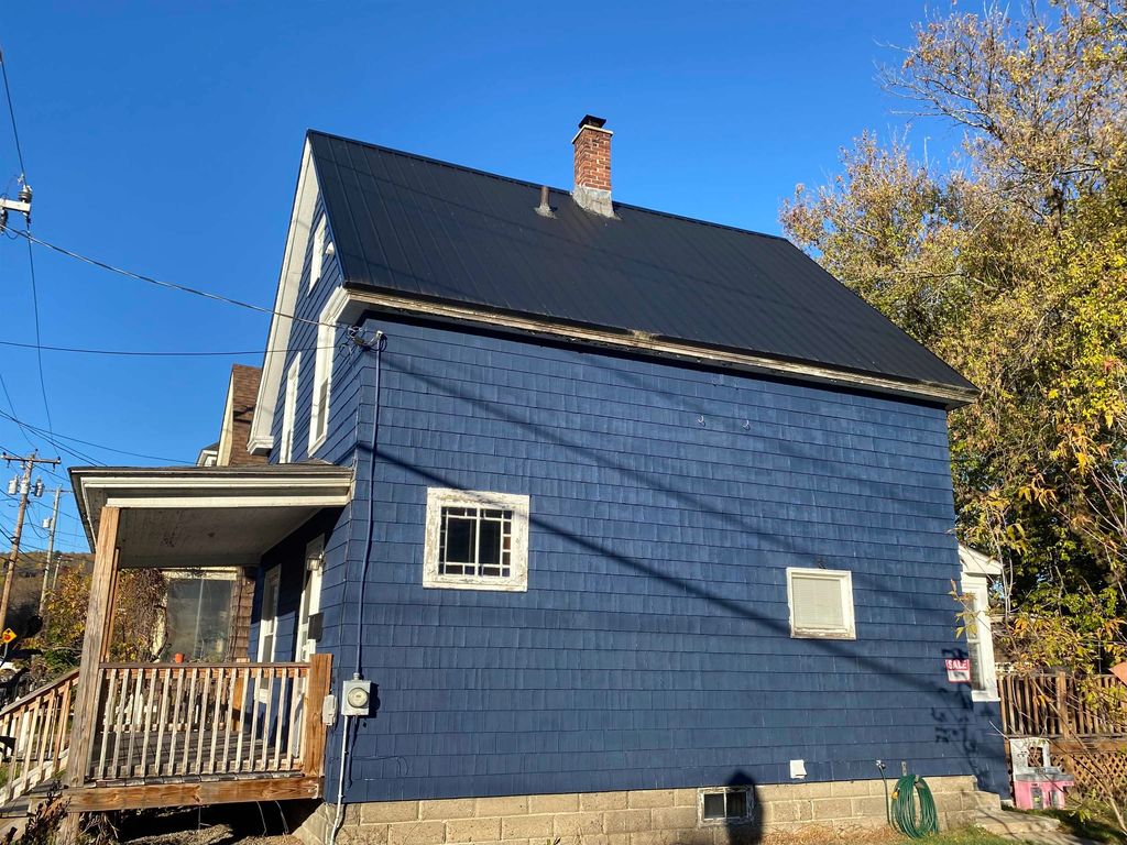 Photo of 804 Third Avenue, Berlin, NH 03570 (MLS # 5066334)