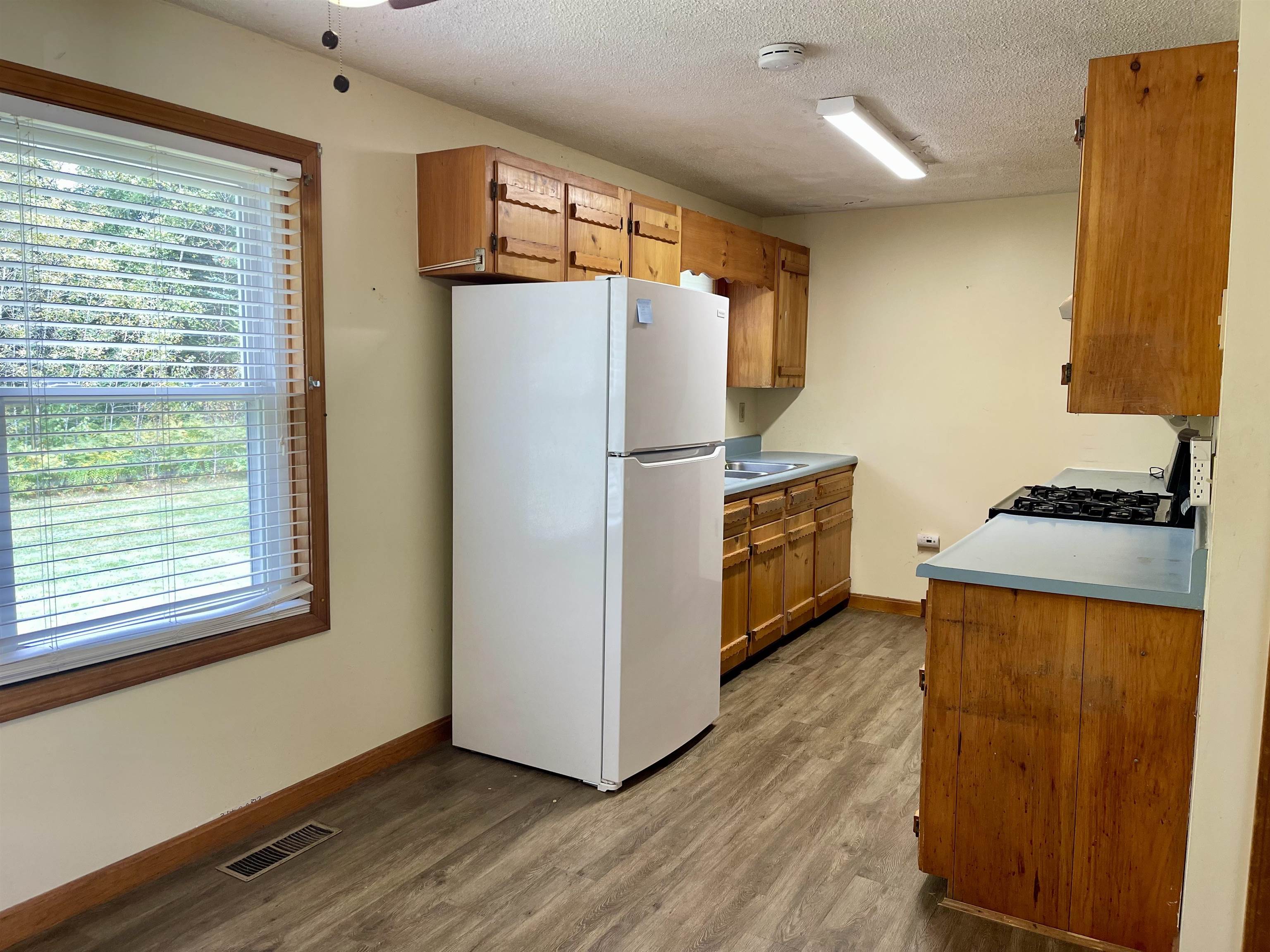 2173 Island Pond Road