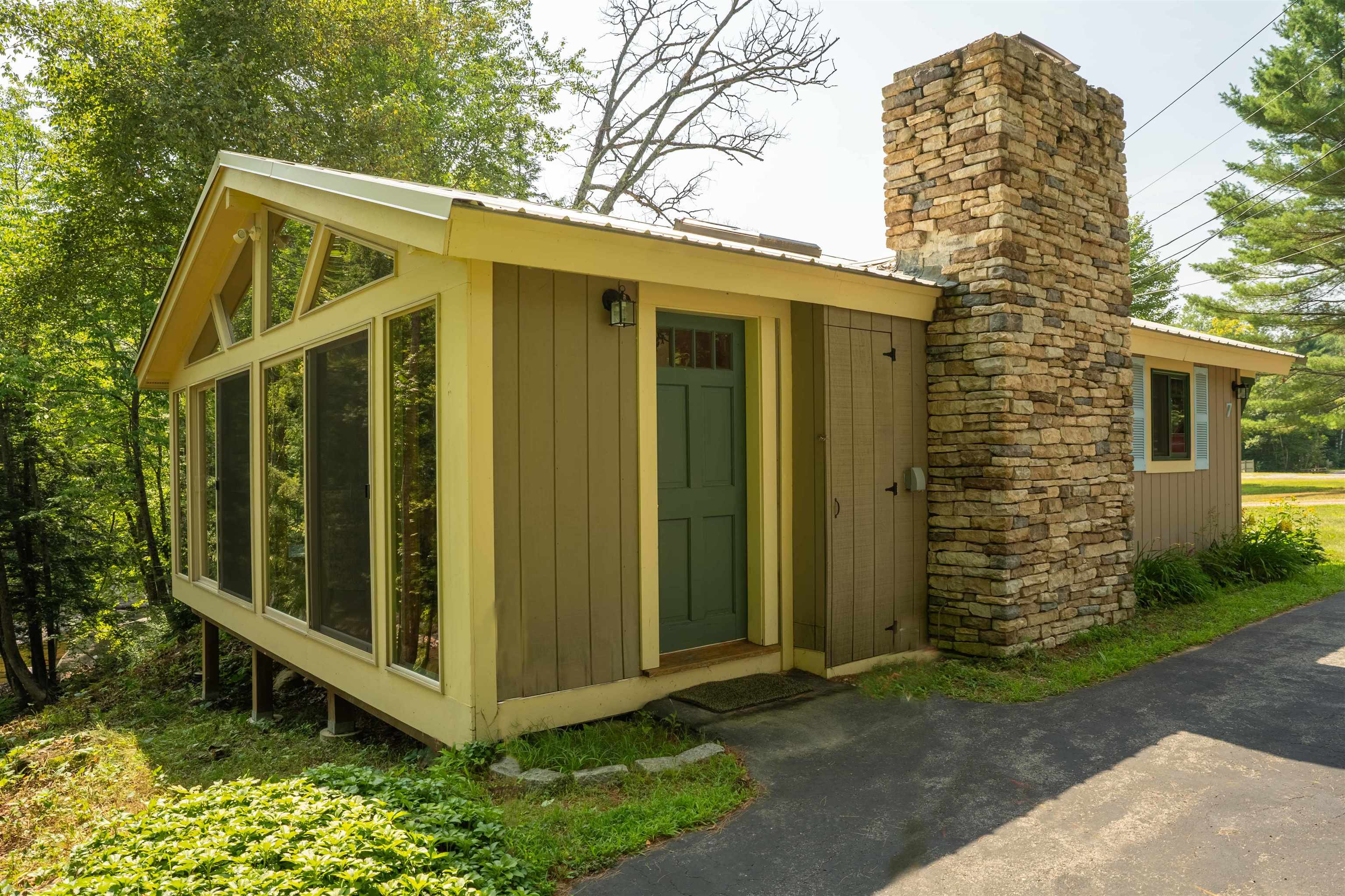 7 River and Pines Condo Road