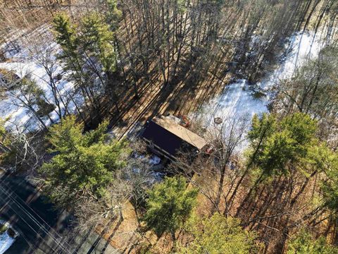 25L English Range Road B Derry NH 03038