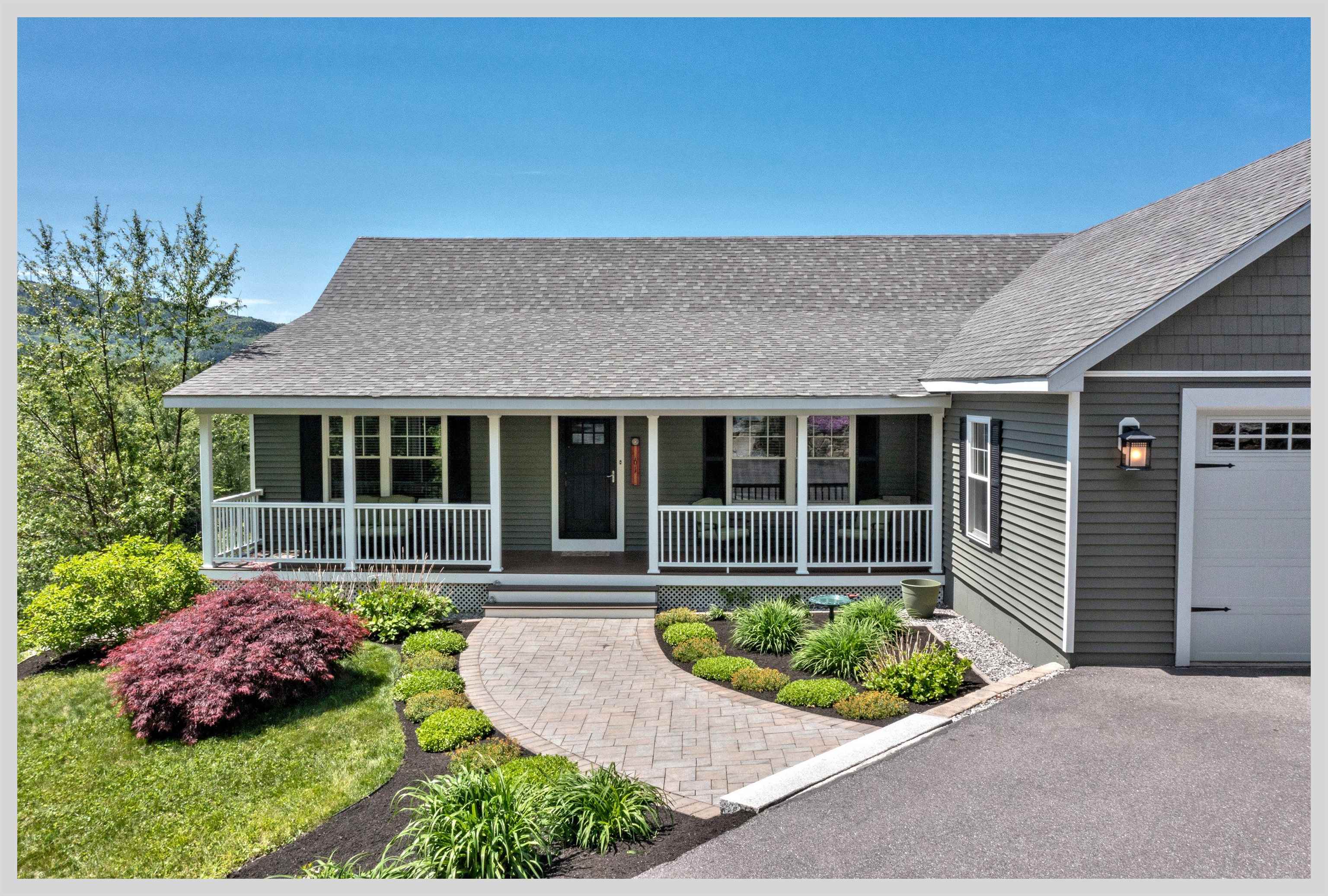 61 Ledgeside Lane