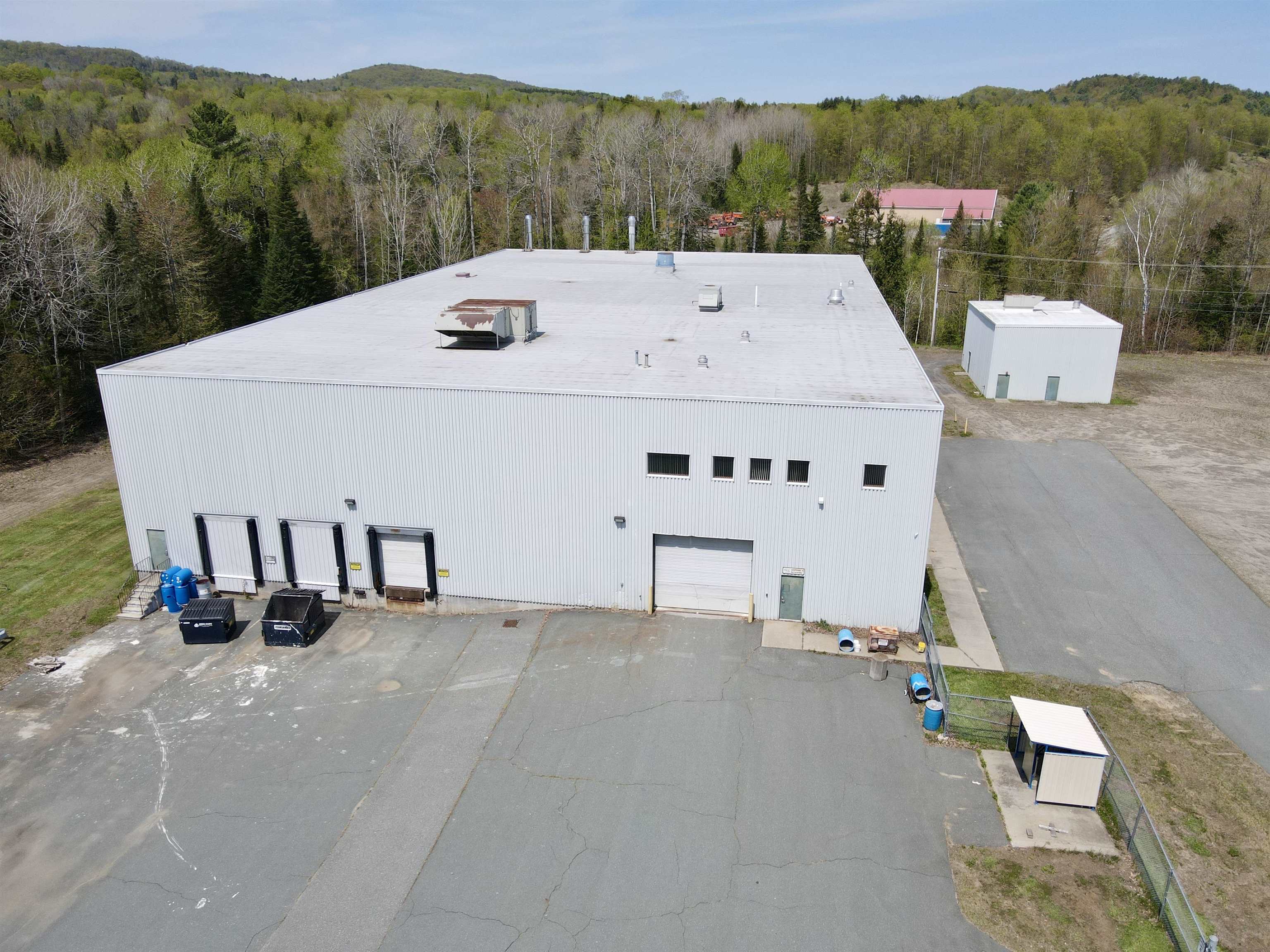 1227 Industrial Parkway