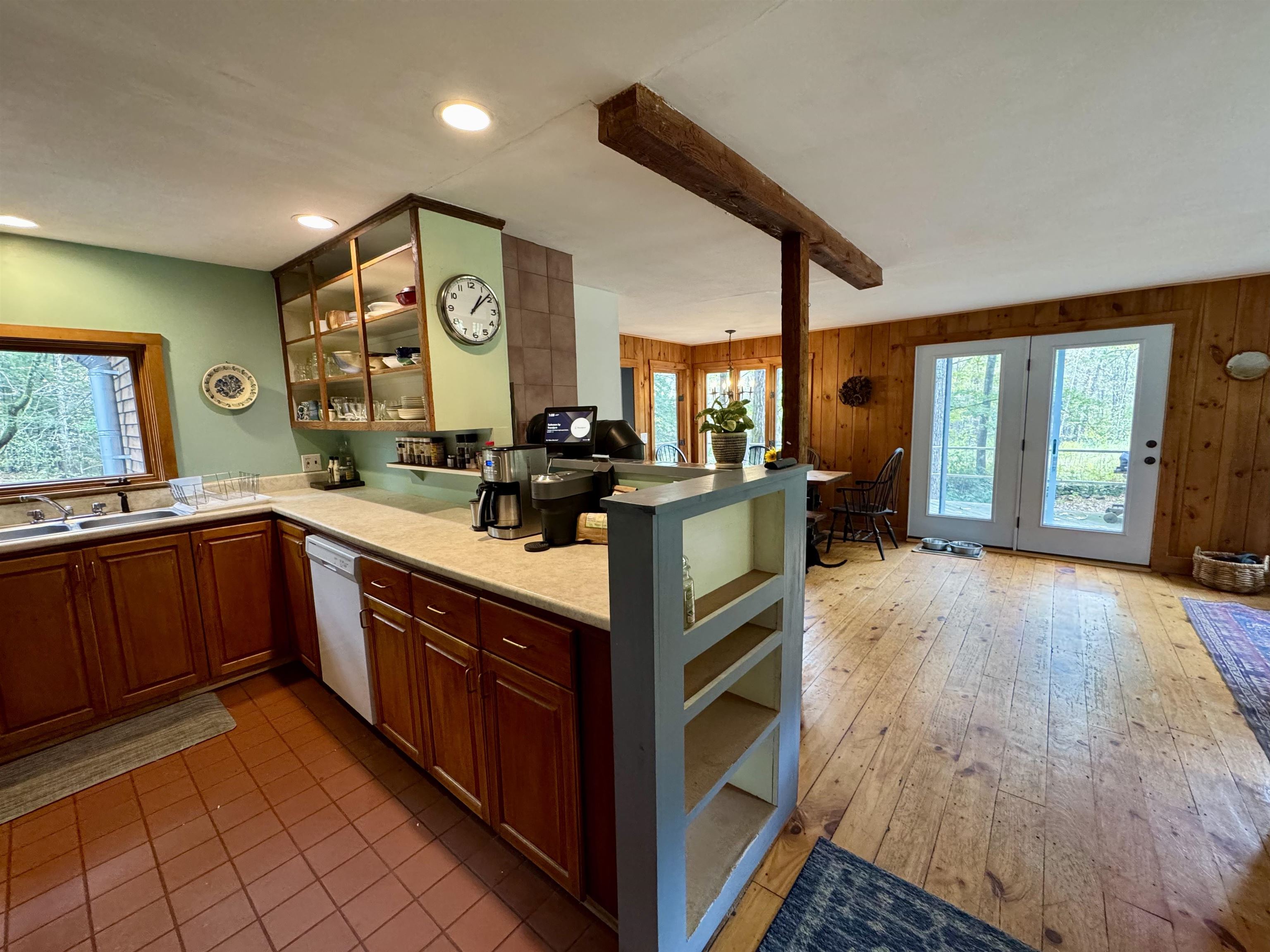 212-214 South Pine Banks Road