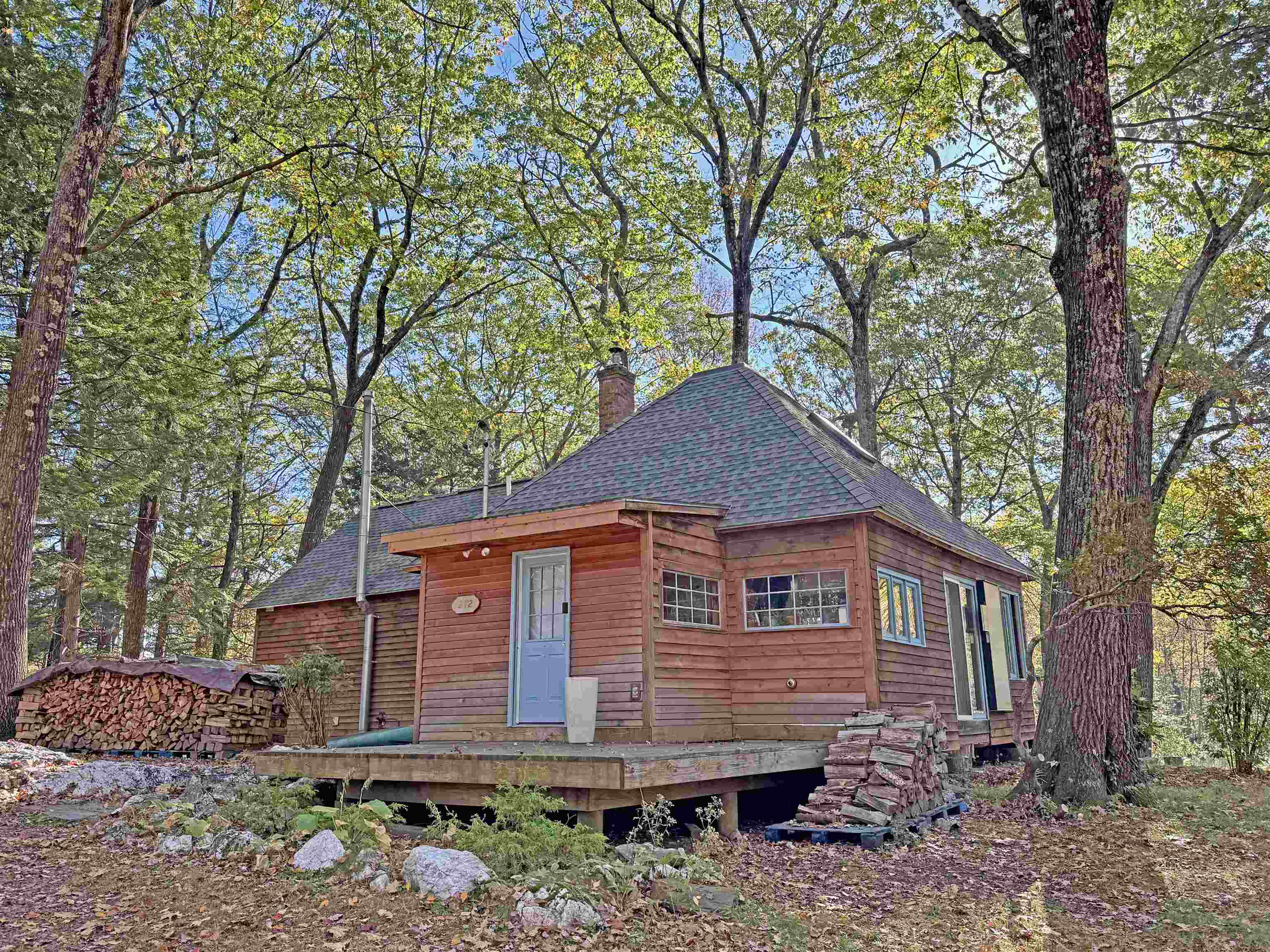 212-214 South Pine Banks Road