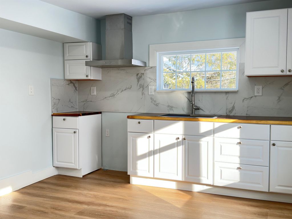 Photo of 11 Walnut Street, Keene, NH 03431 (MLS # 5075338)