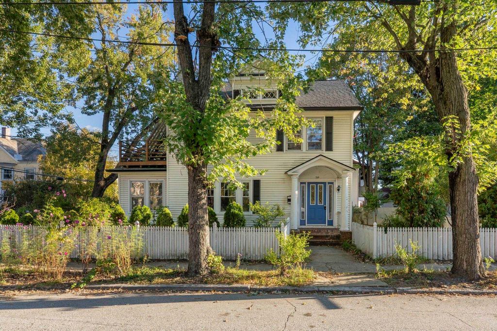 Photo of 269 Orange Street, Manchester, NH 03104 (MLS # 5064306)