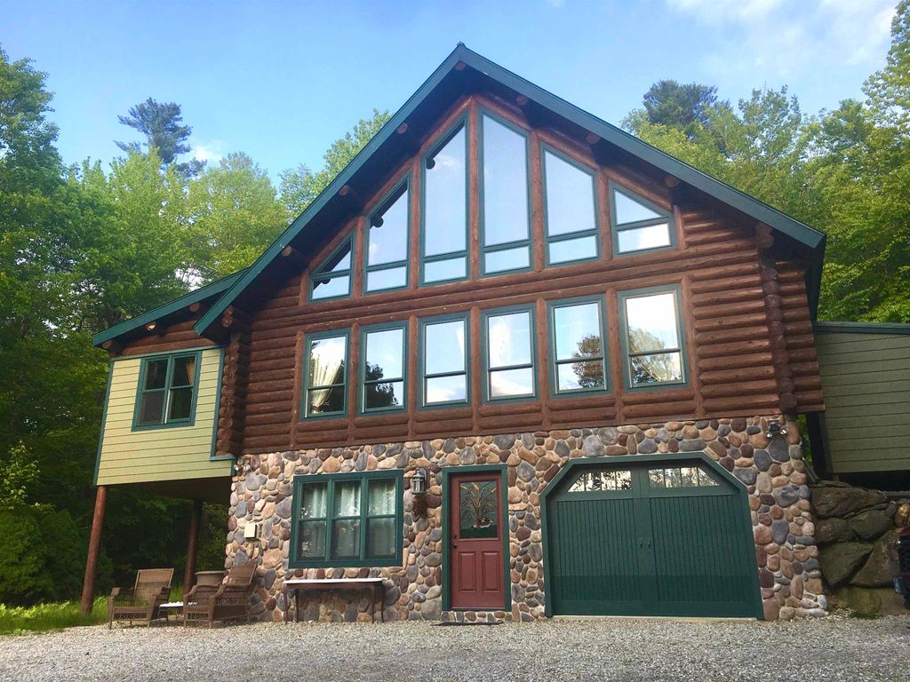 Photo of 22 Lakeview Terrace, Nelson, NH 03445 (MLS # 5036961)