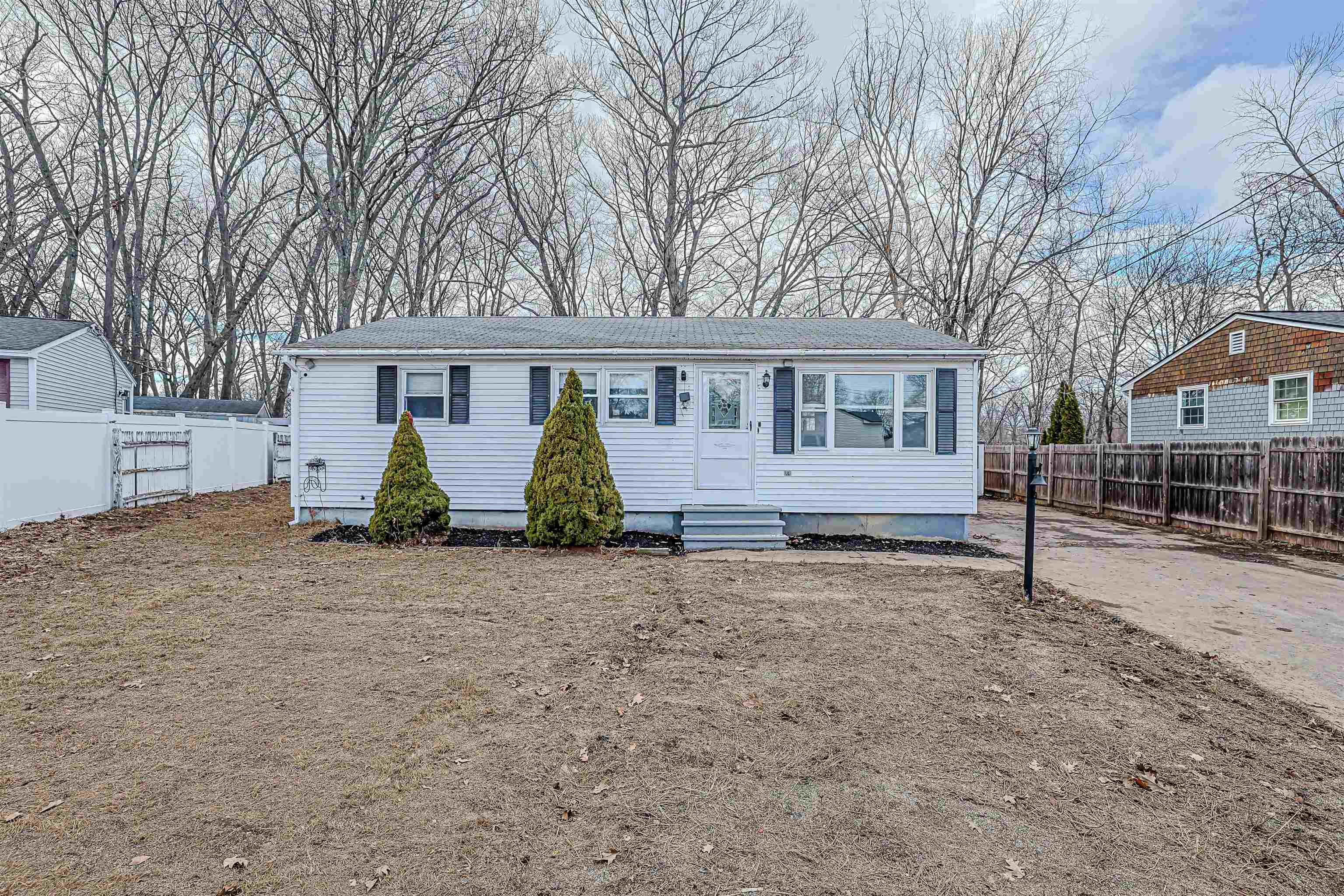 9 Oneida Circle