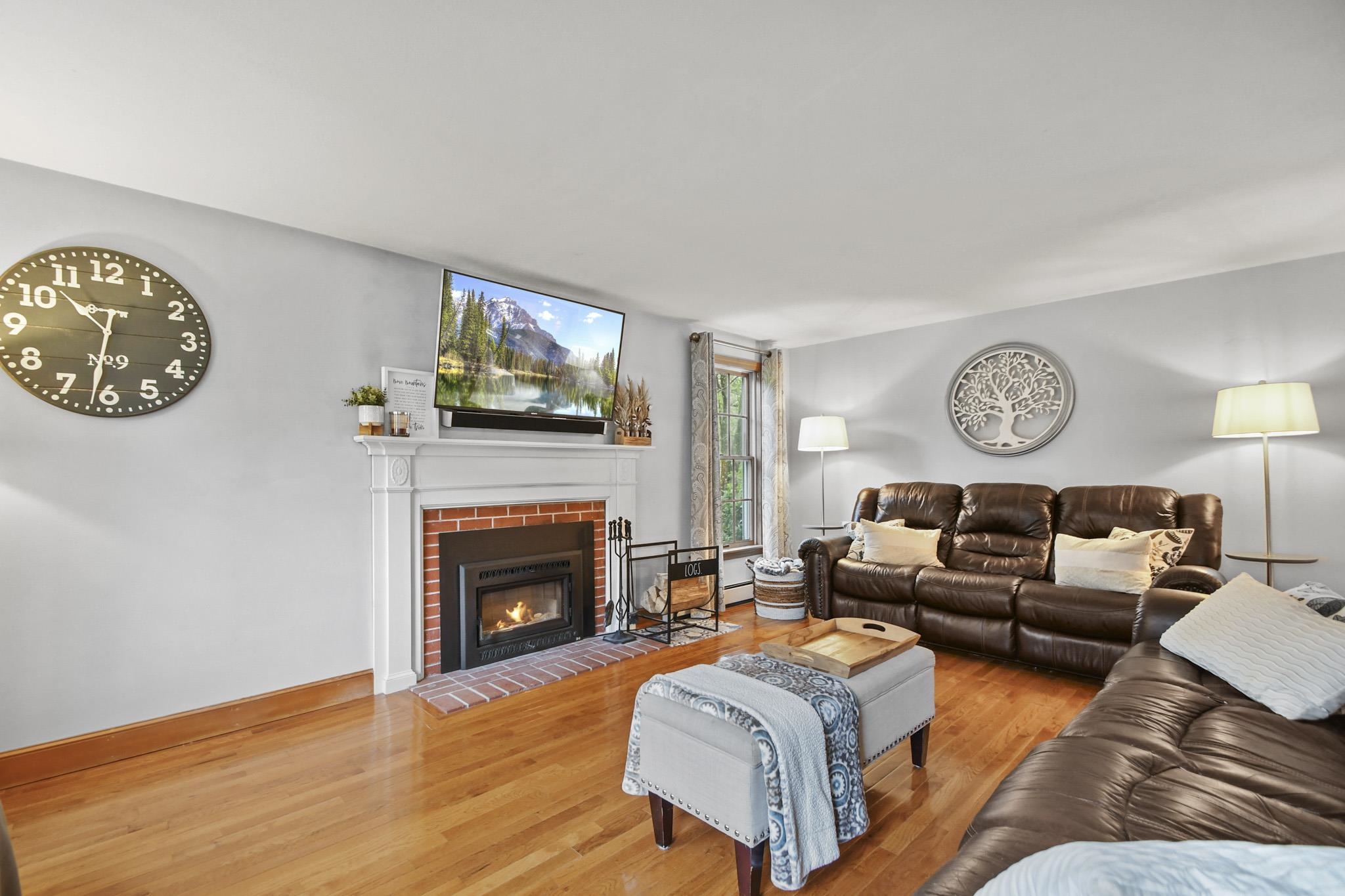 41 Golden Meadow Road