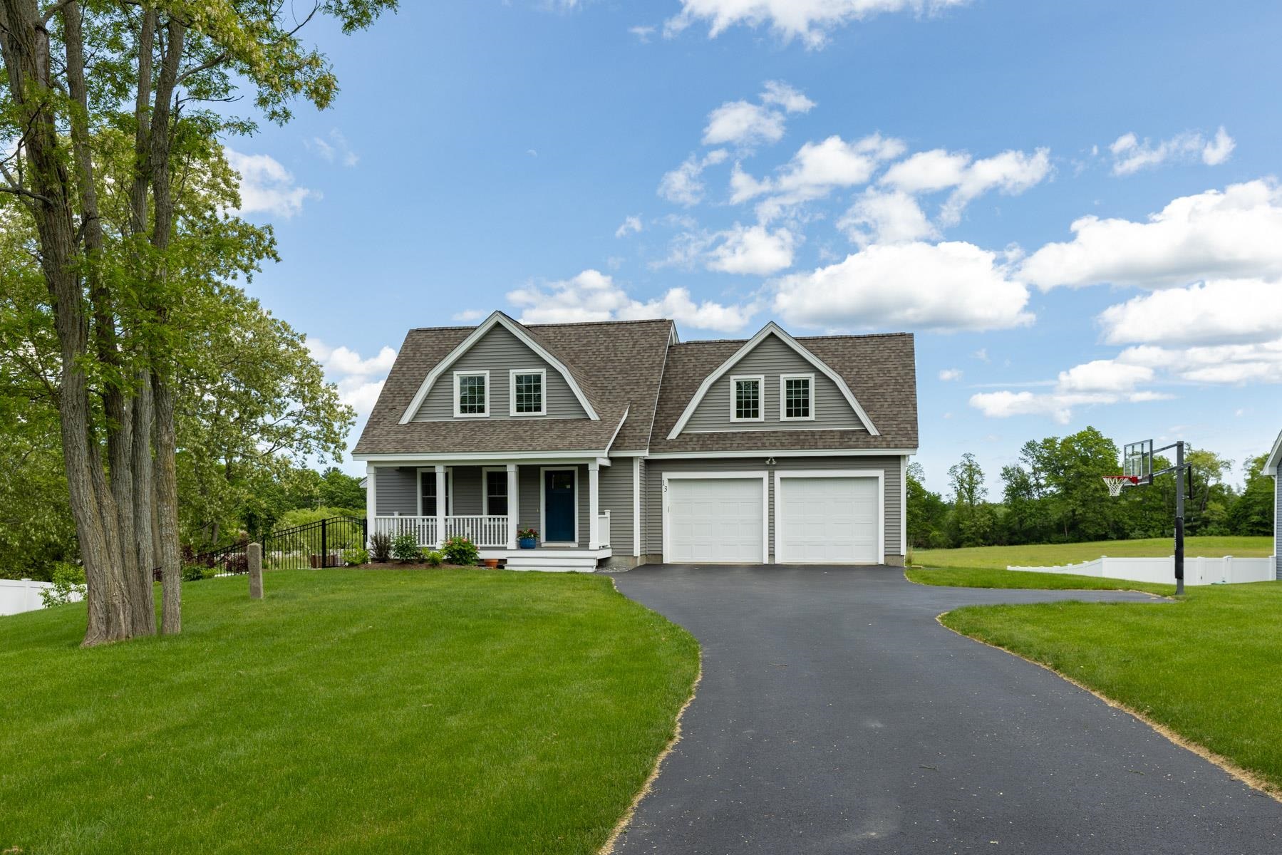 13 Willowbrook Avenue