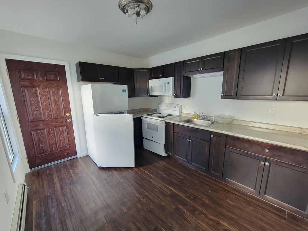 Photo of 96 Franklin Street, Franklin, NH 03235 (MLS # 5080268)