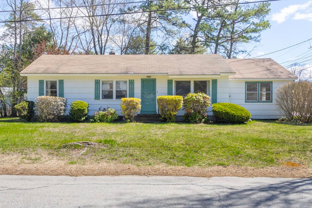 Photo of 2 Cricket Lane, Concord, NH 03301 (MLS # 5086054)