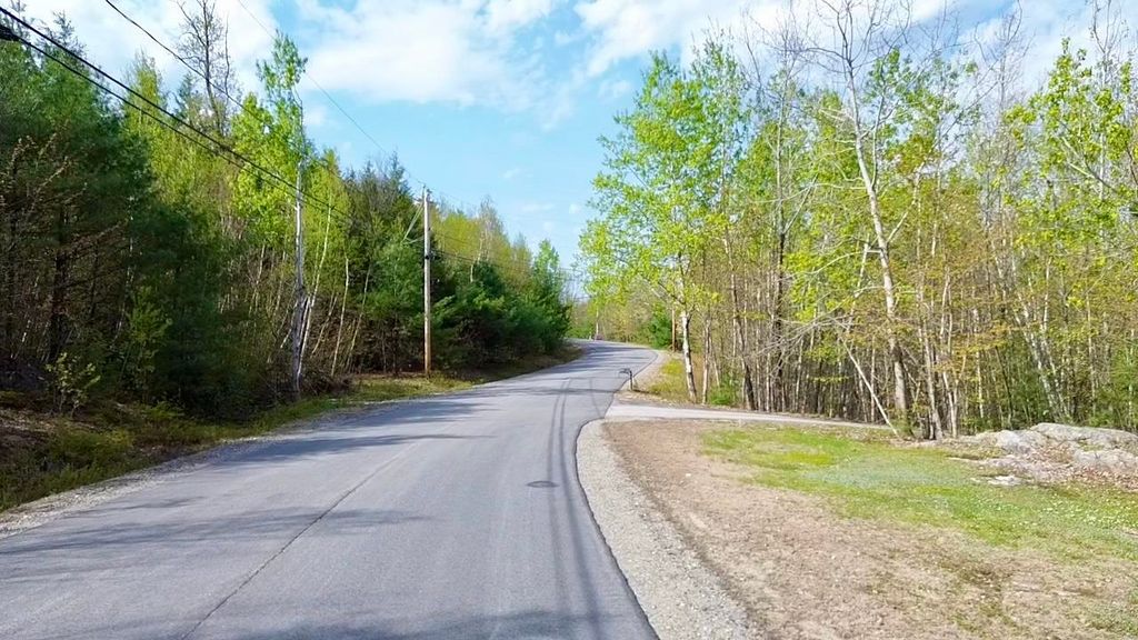 Photo of 3 Ledgewood Road, Wilton, NH 03086 (MLS # 5087411)