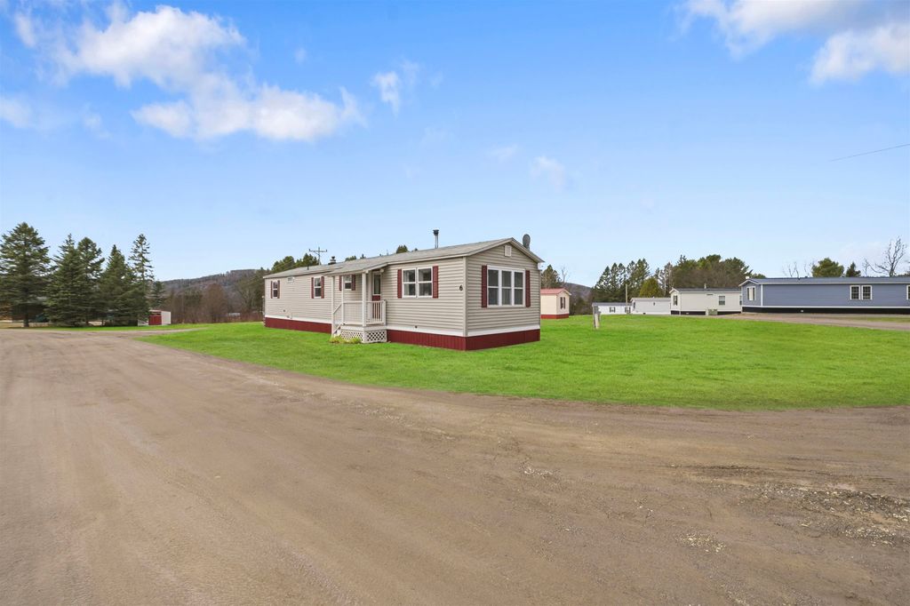 Photo of 6 Darwin Drive, Stewartstown, NH 03576 (MLS # 5085455)