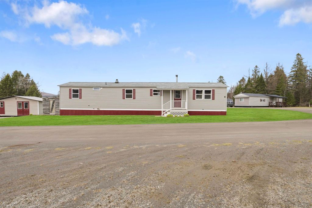 Photo of 6 Darwin Drive, Stewartstown, NH 03576 (MLS # 5085455)