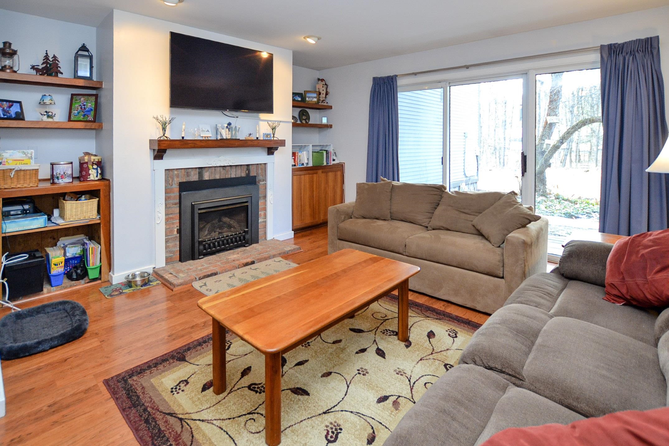 31 Christmas Tree Road 14