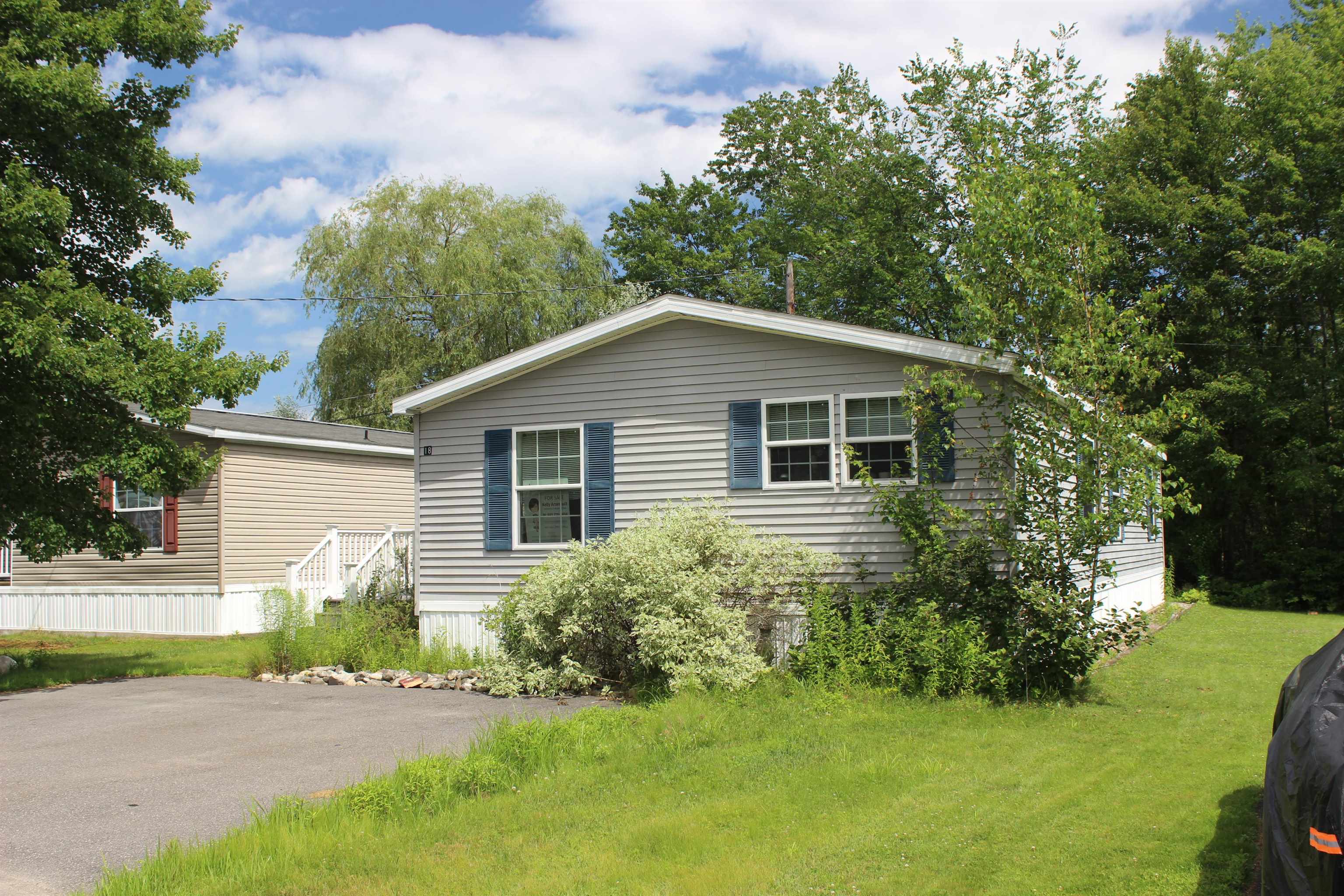 18 Hunter Boulevard
