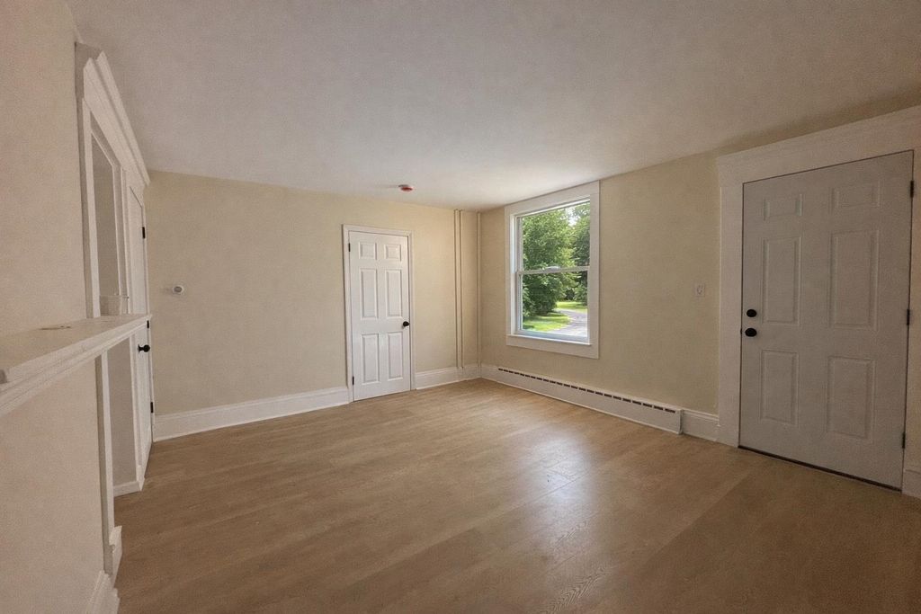 Photo of 155 South Main Street #3, Franklin, NH 03235 (MLS # 5083788)