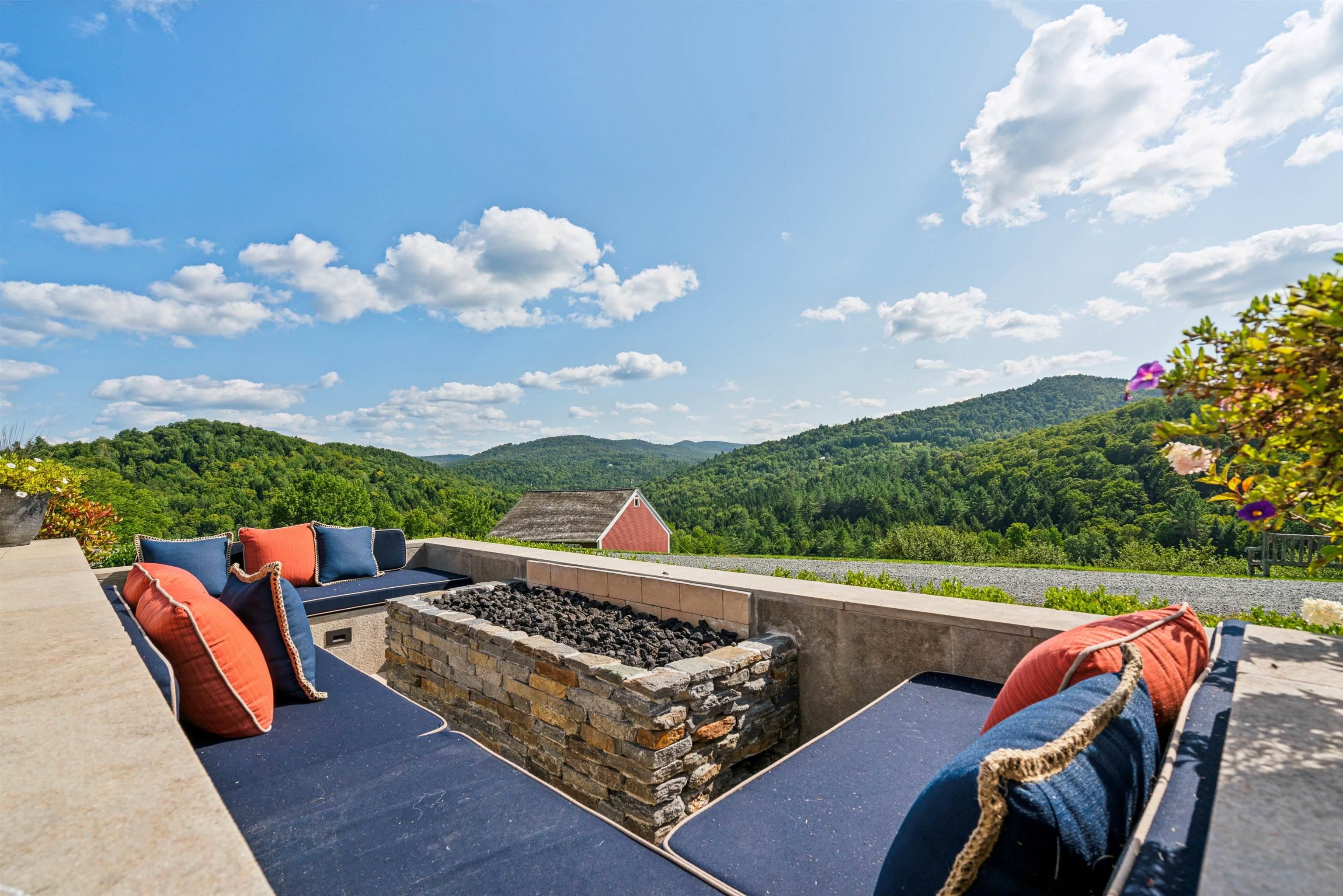 3147 Mount Hunger Road