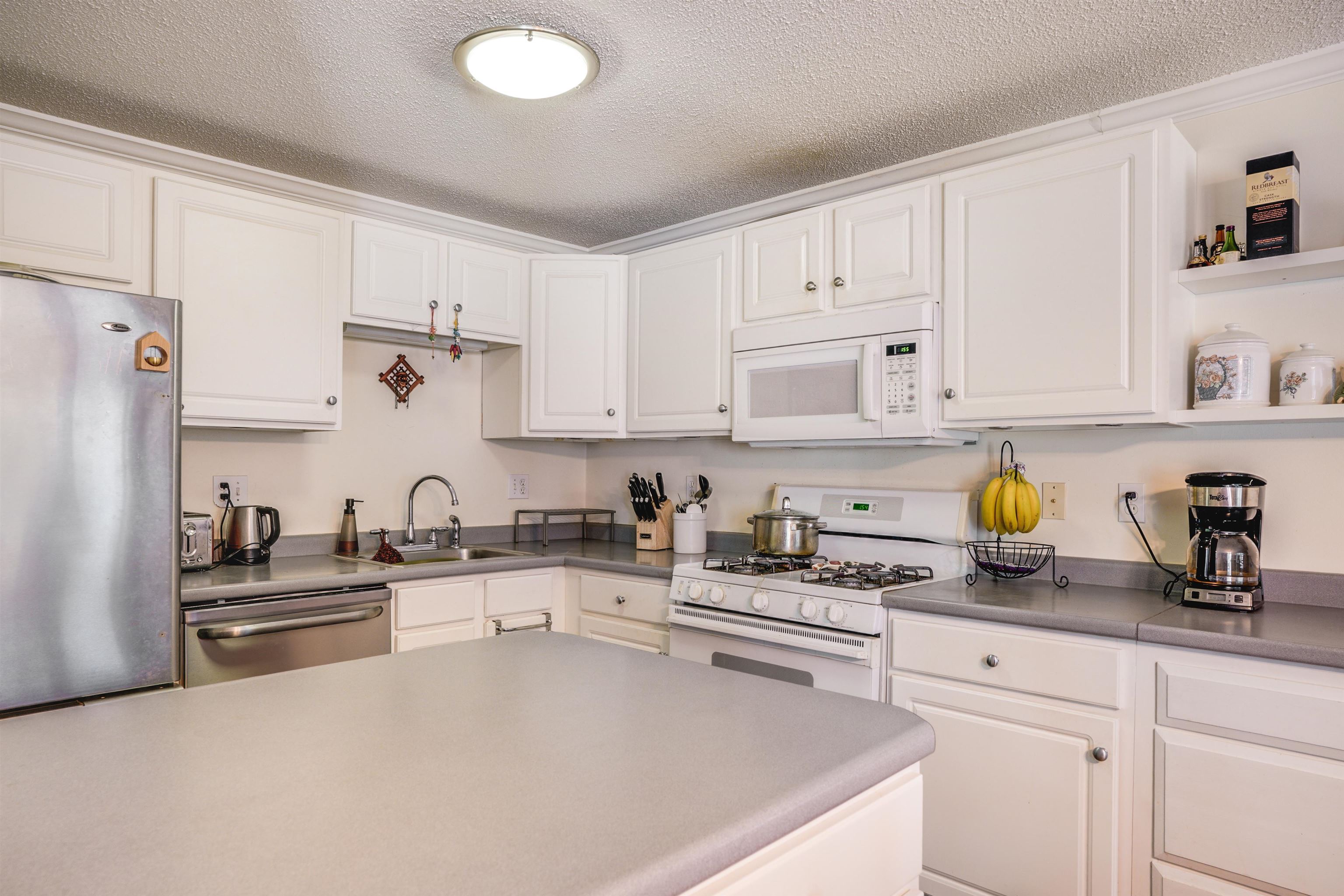 84 Branch Turnpike 44