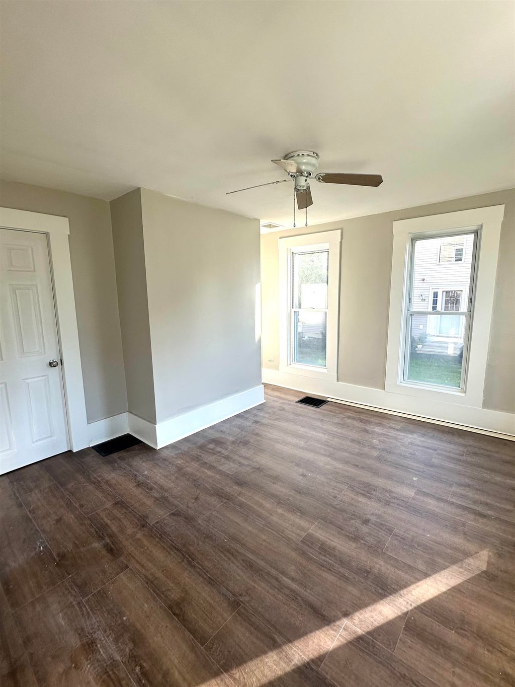 Photo of 113 Portland Avenue #B, Dover, NH 03820 (MLS # 5060455)