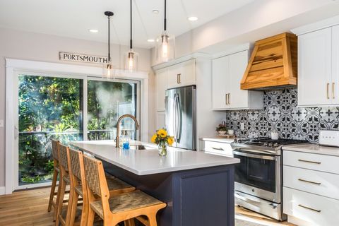 30 Cate Street 24 Portsmouth NH 03801