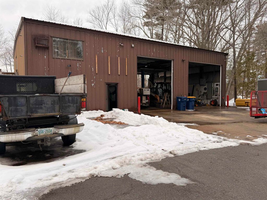 Photo of 7 Rose Avenue, Plaistow, NH 03865 (MLS # 5078445)