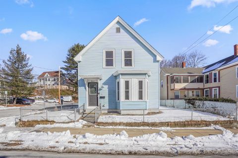 Photo of 11 Charles Street, Nashua, NH 03064 (MLS # 5071195)