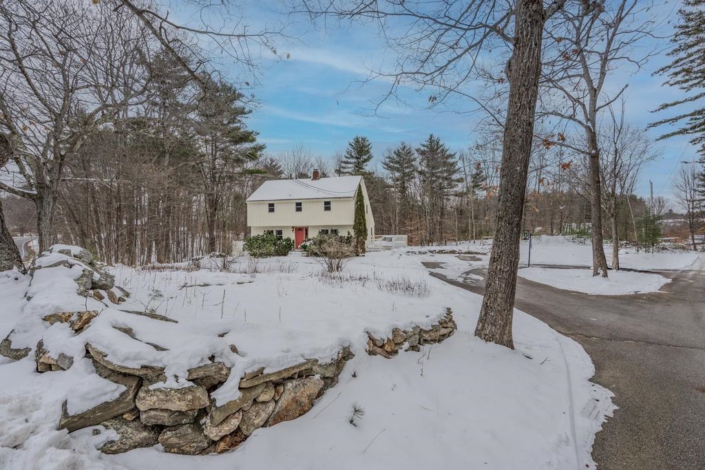 Photo of 954 Parker Mountain Road, Strafford, NH 03884 (MLS # 5072043)