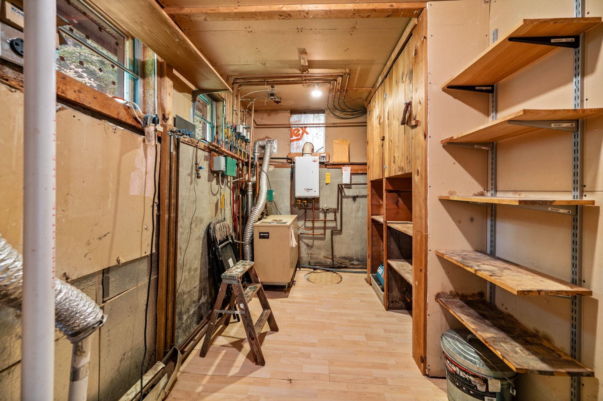 Elmore, Vermont 05661, United States, 4 Bedrooms Bedrooms, ,2 BathroomsBathrooms,Residential,Active,201994