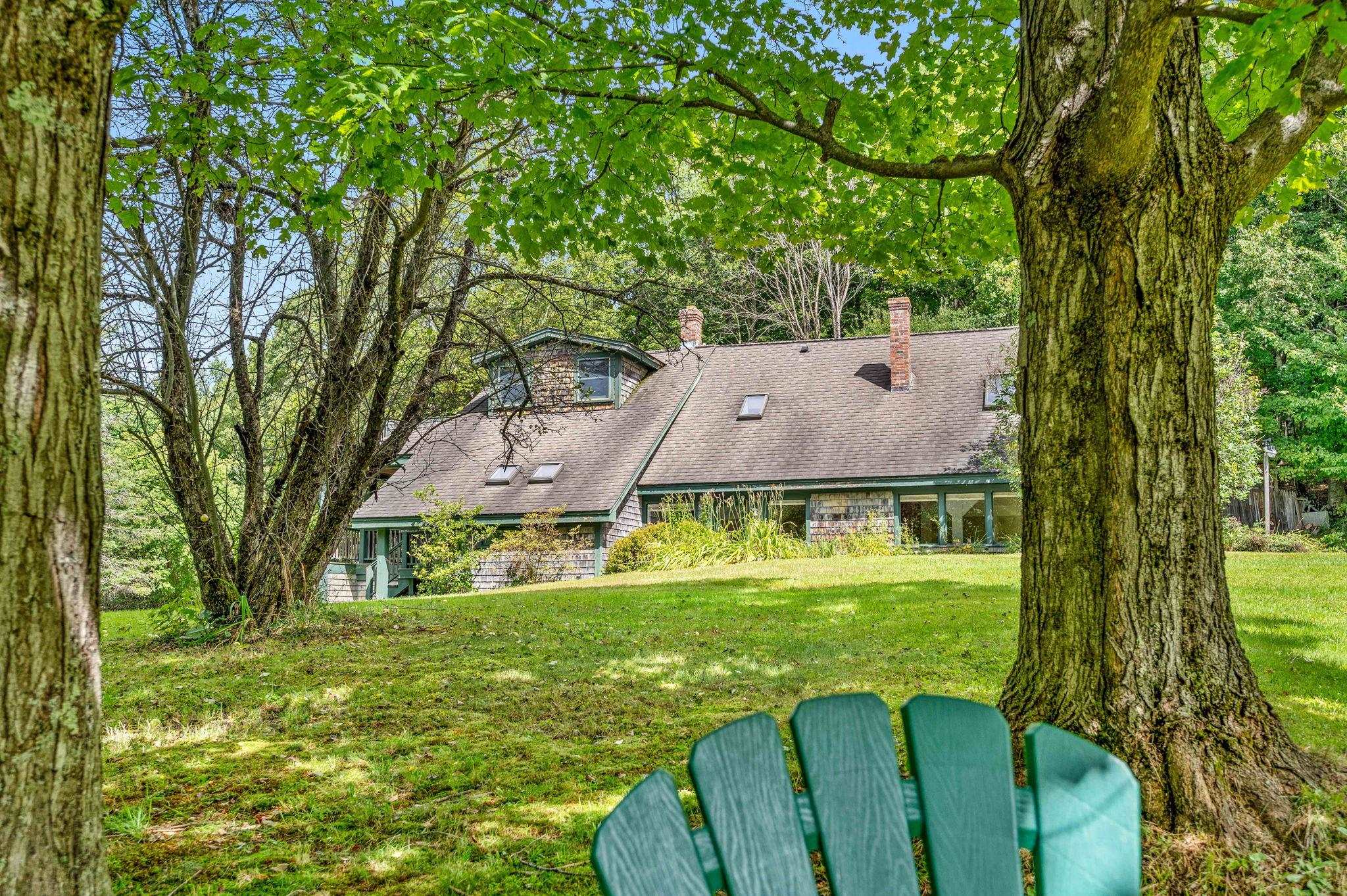 Elmore, Vermont 05661, United States, 4 Bedrooms Bedrooms, ,2 BathroomsBathrooms,Residential,Active,201994