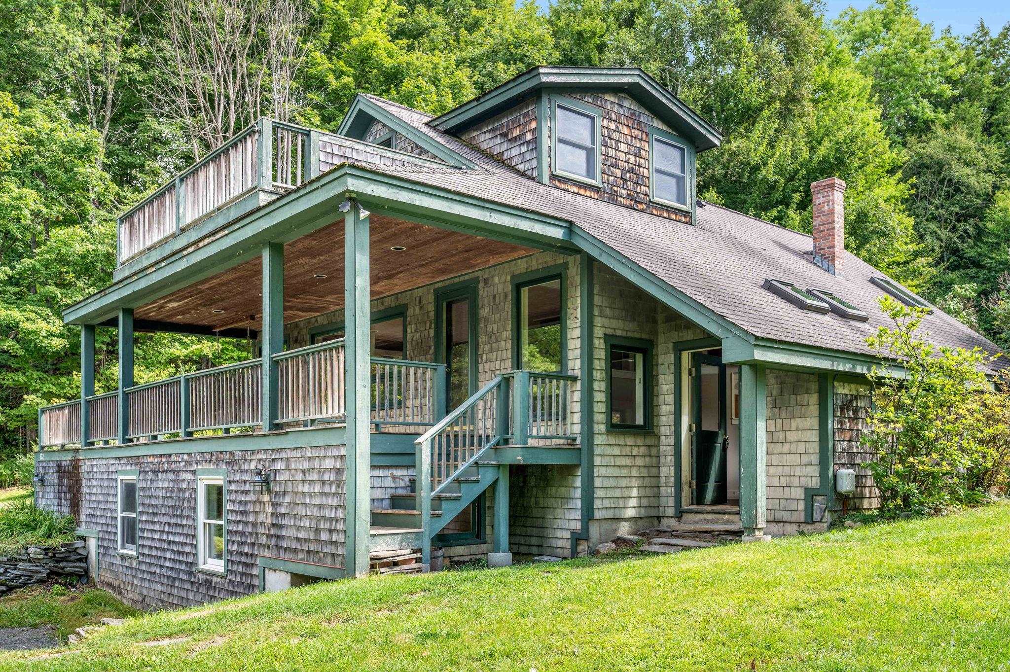 Elmore, Vermont 05661, United States, 4 Bedrooms Bedrooms, ,2 BathroomsBathrooms,Residential,Active,201994