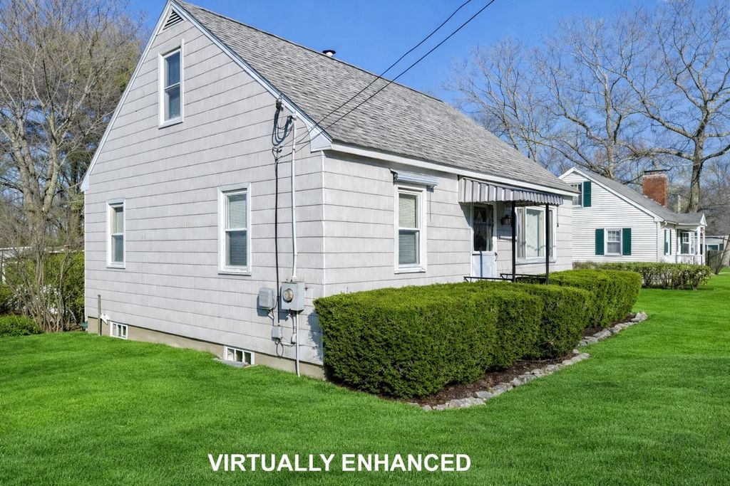 Photo of 87 Saint Marie Street, Manchester, NH 03102 (MLS # 5081149)