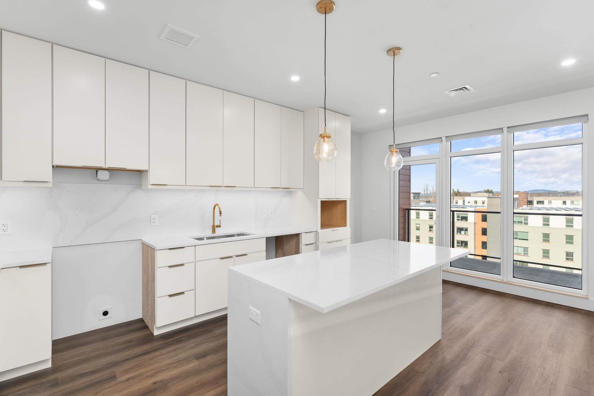 125 Cambrian Way 606