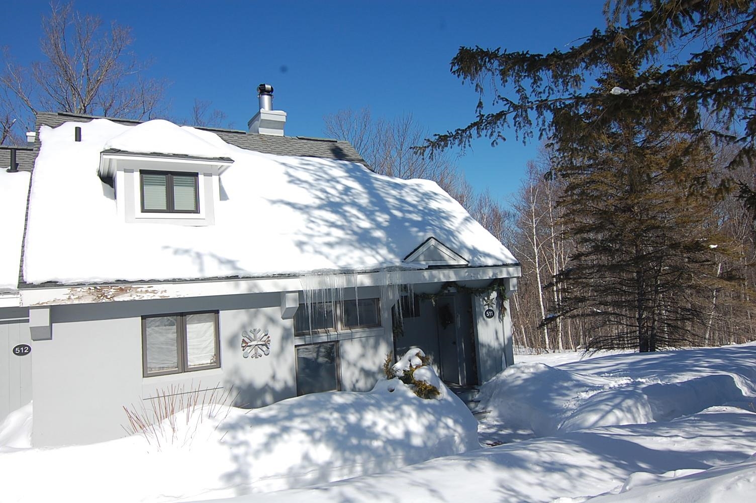 22 High Point Drive 511