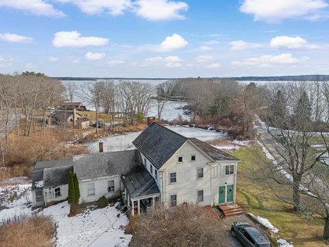 274 Bay Road Newmarket NH 03857